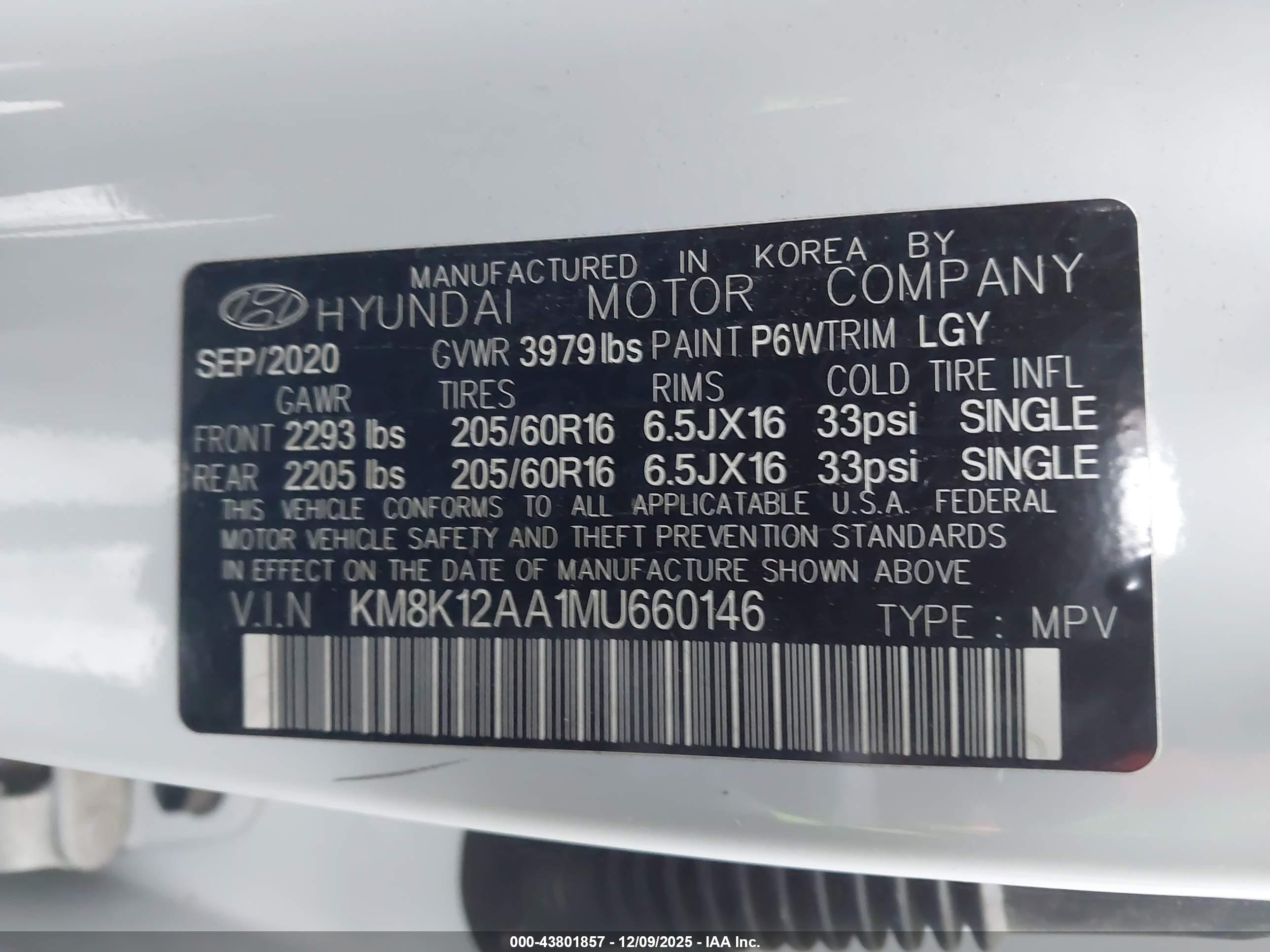 HYUNDAI KONA image 9