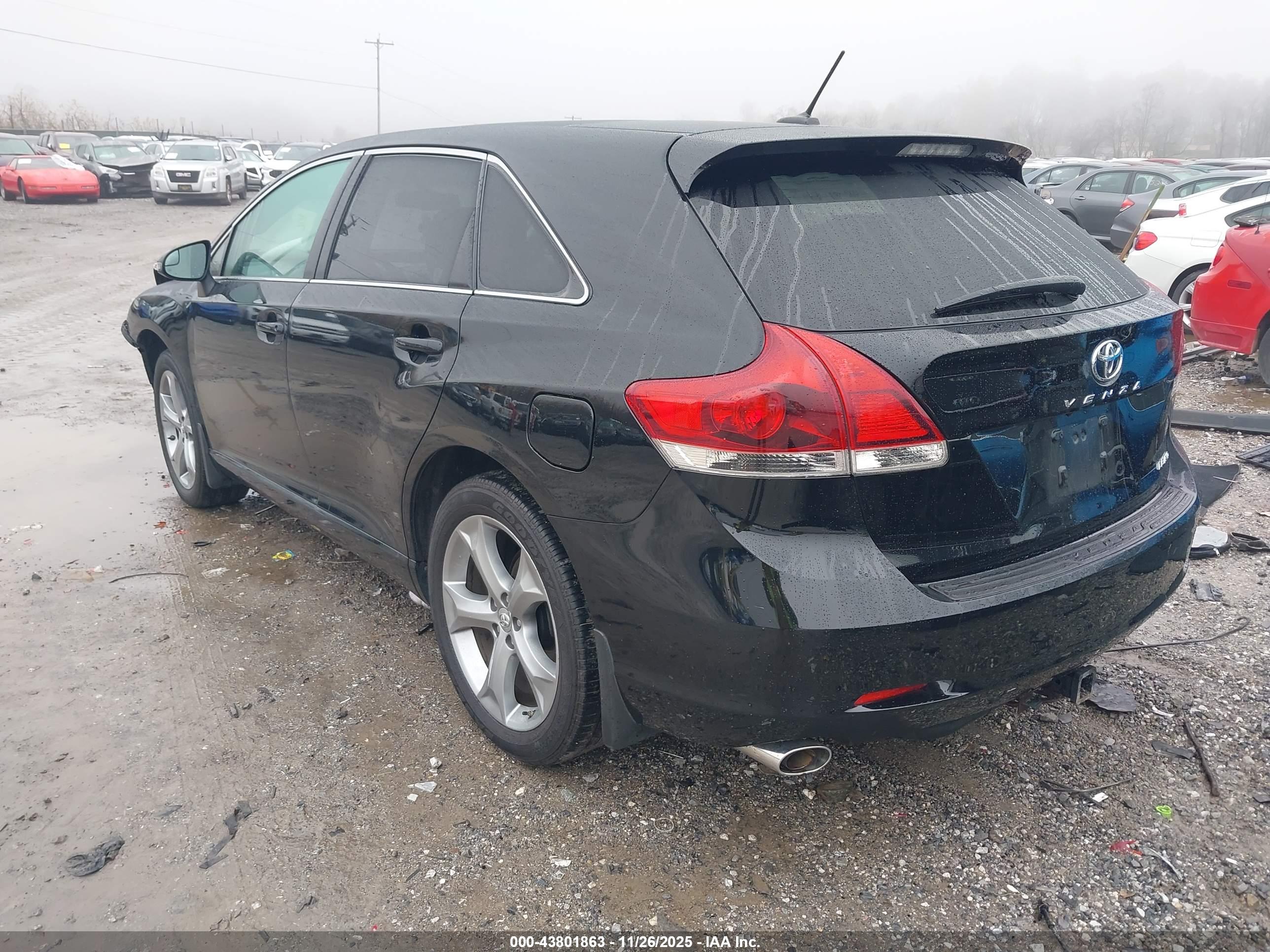 TOYOTA VENZA image 3