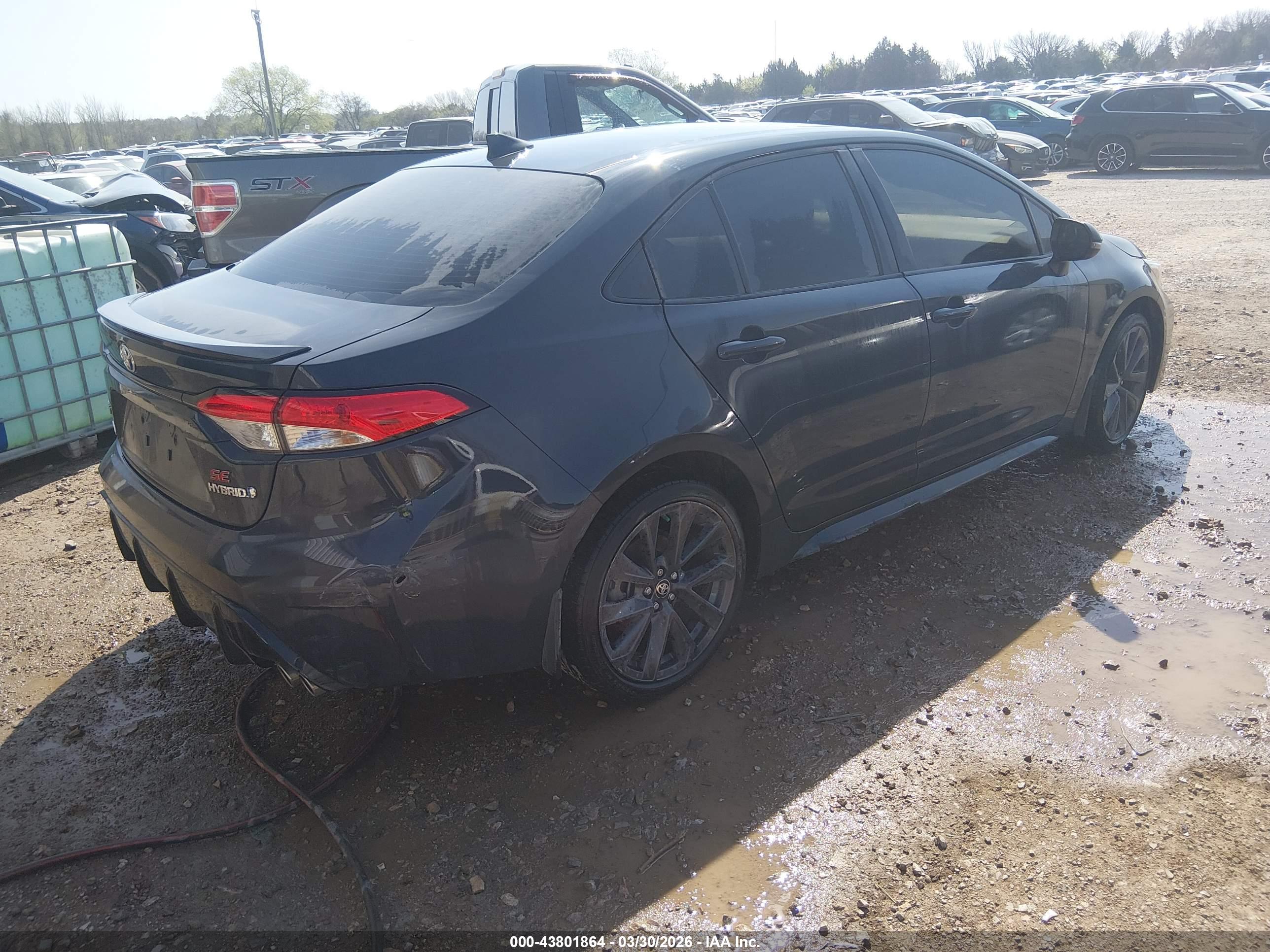 TOYOTA COROLLA image 4