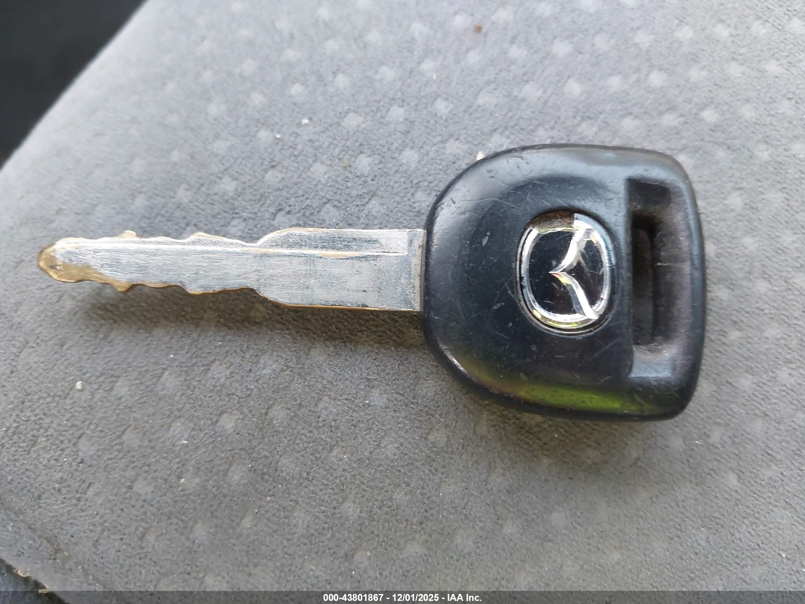 MAZDA MAZDA6 image 11