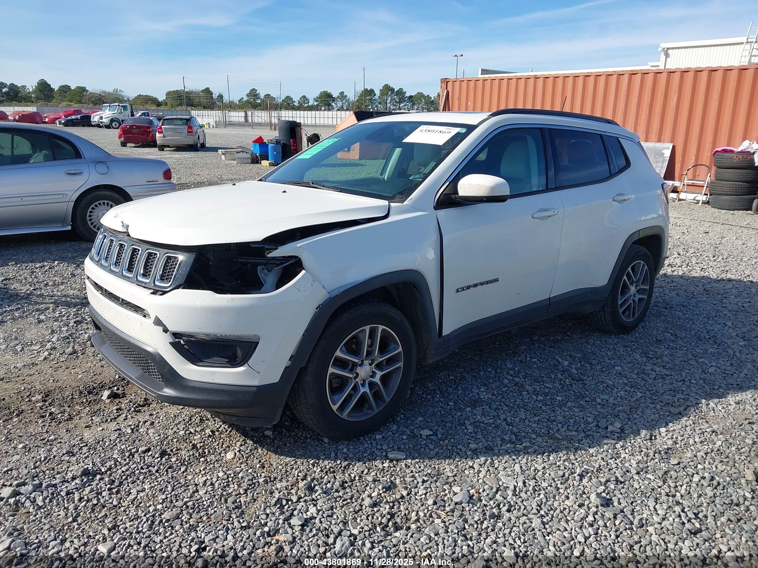 JEEP COMPASS image 2