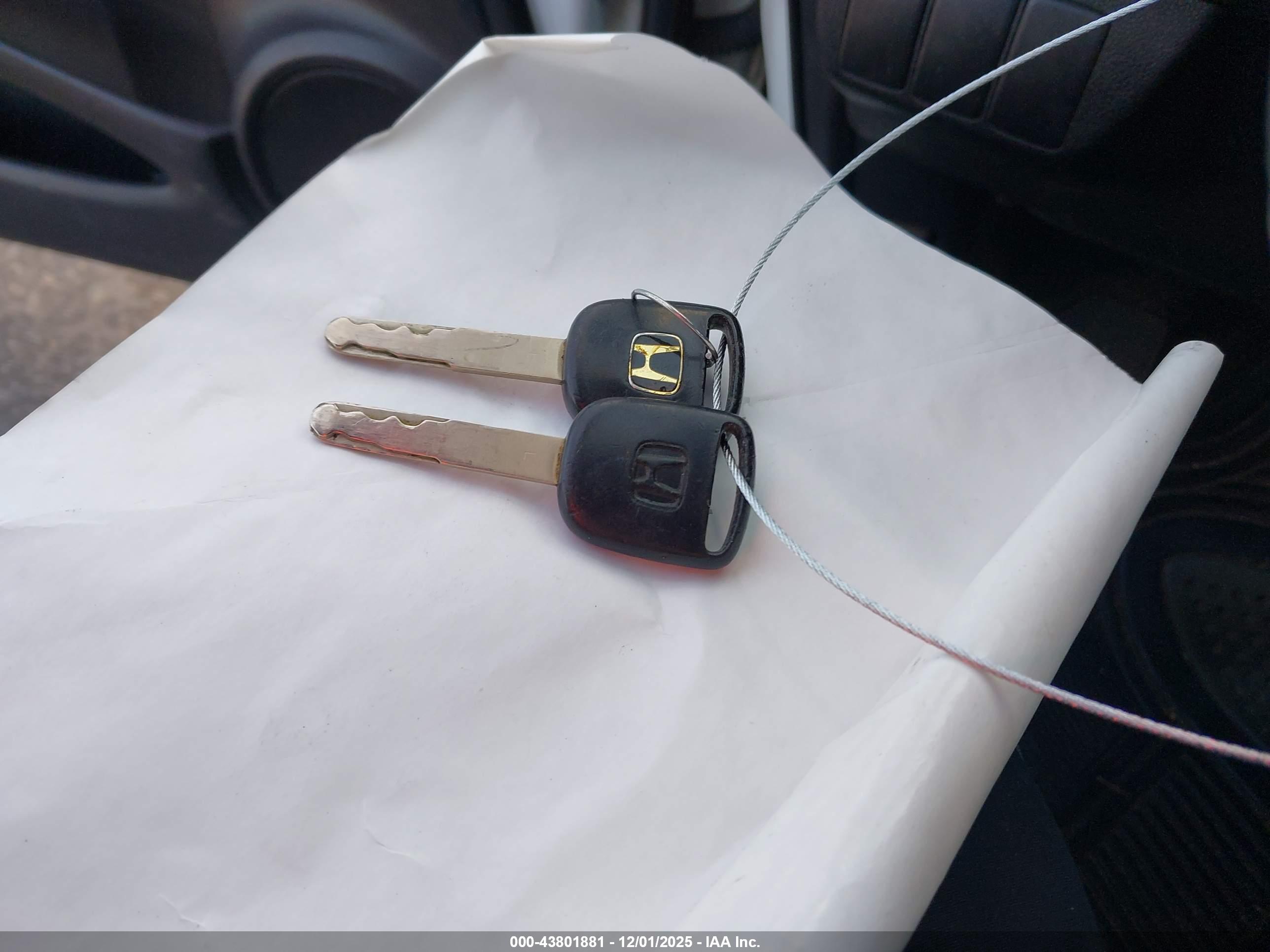 HONDA FIT image 11
