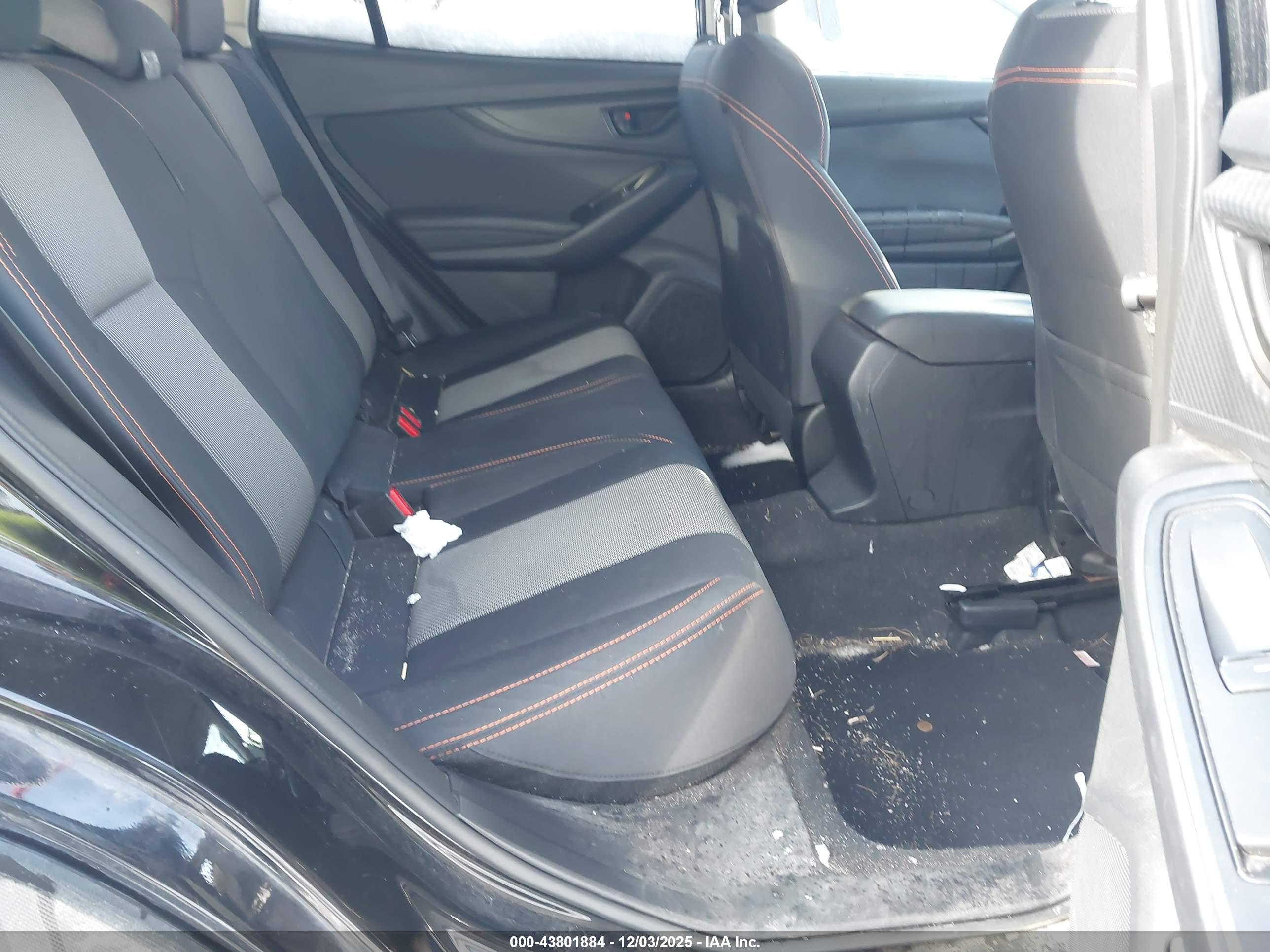 SUBARU CROSSTREK image 8
