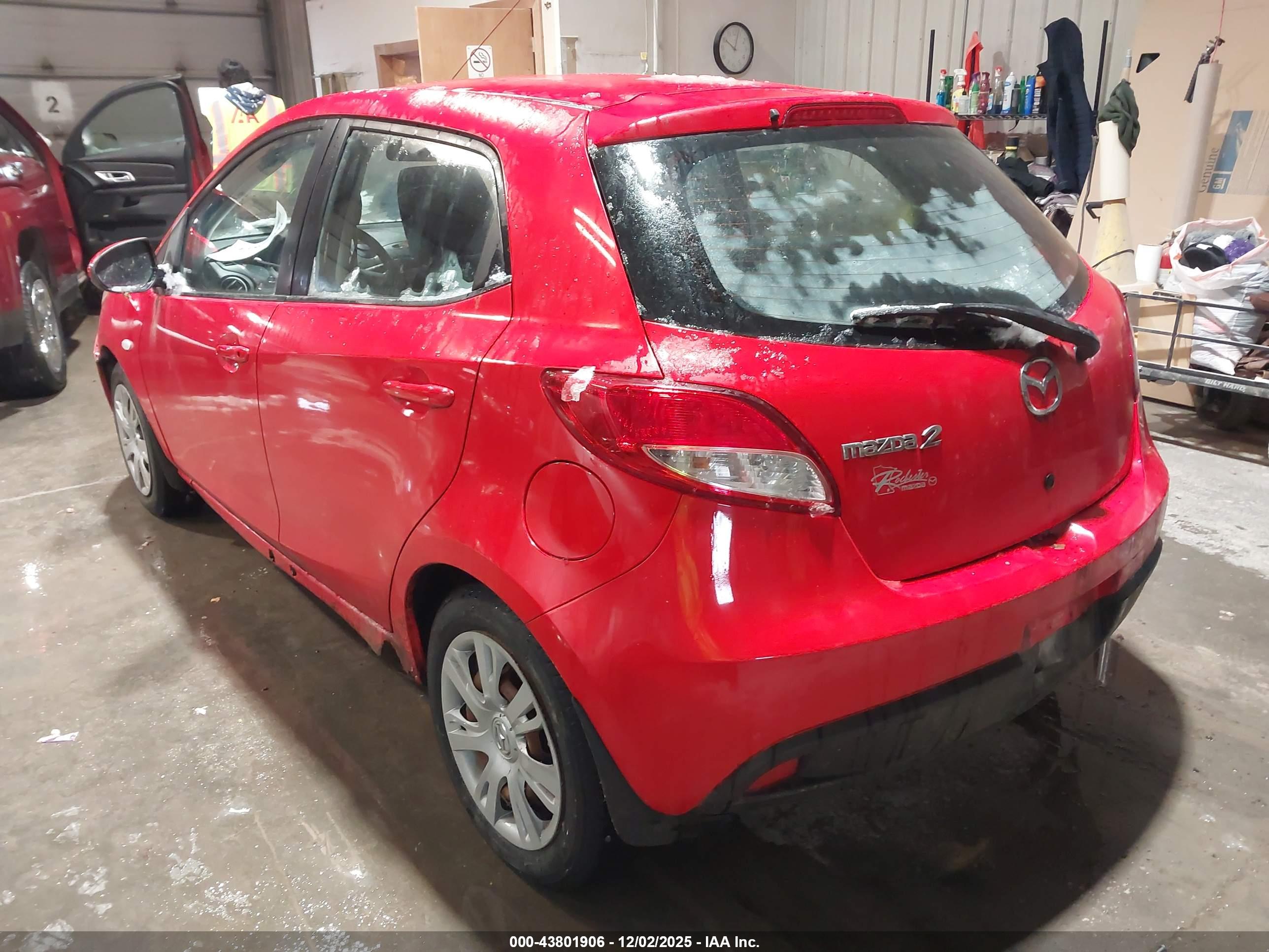 MAZDA MAZDA2 image 3