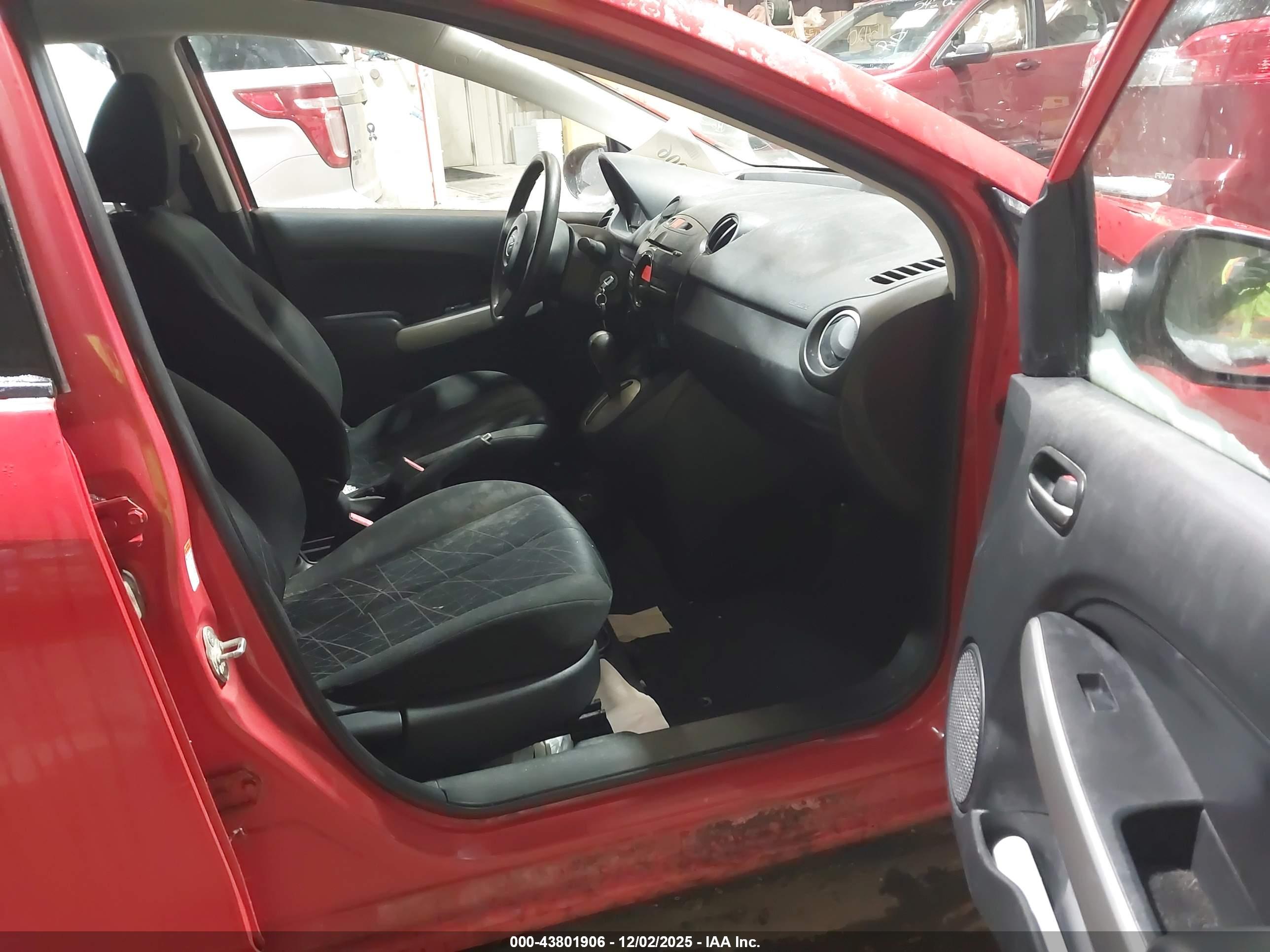 MAZDA MAZDA2 image 5