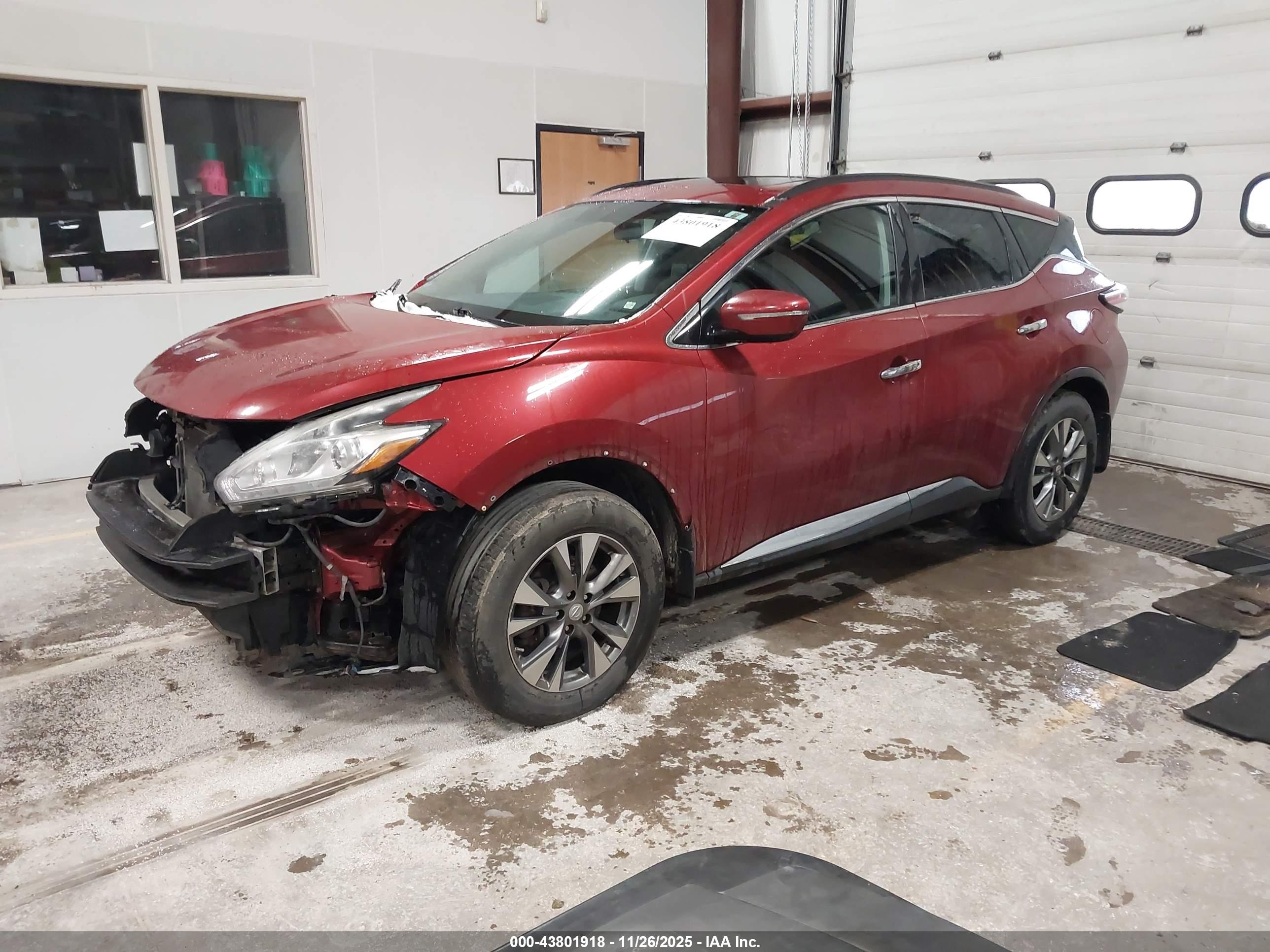 NISSAN MURANO image 2