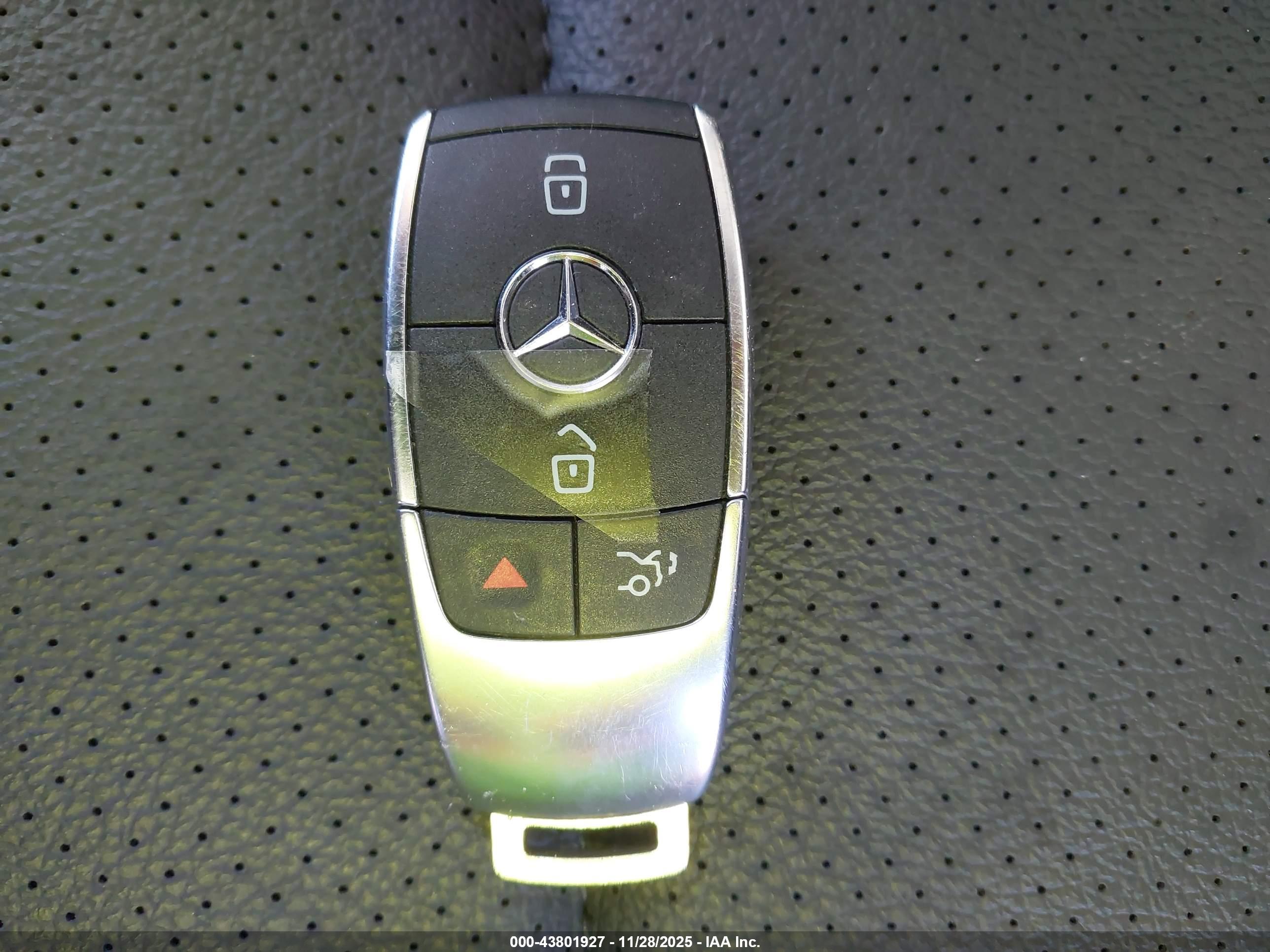 MERCEDES-BENZ GLE image 11