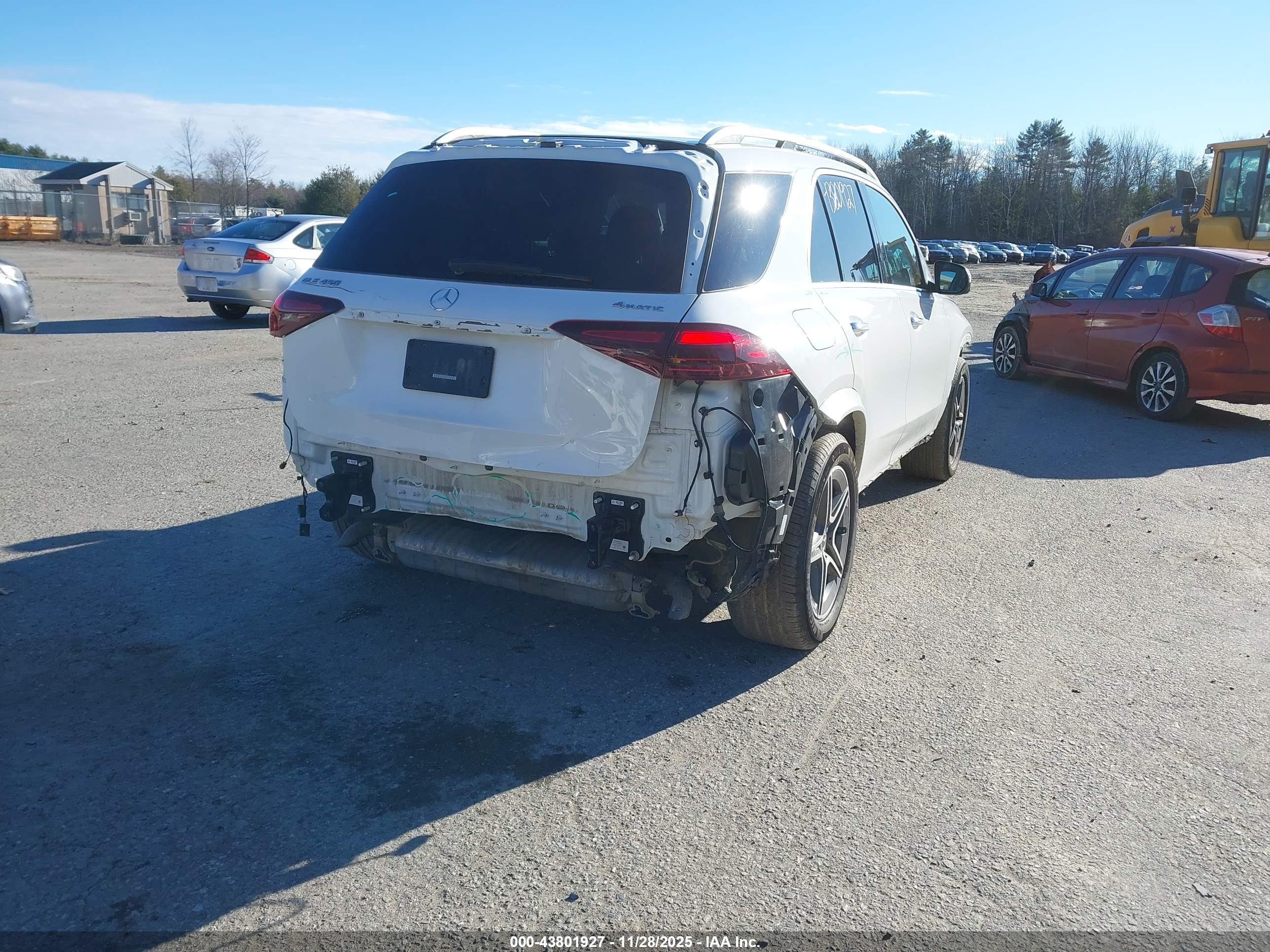 MERCEDES-BENZ GLE image 4