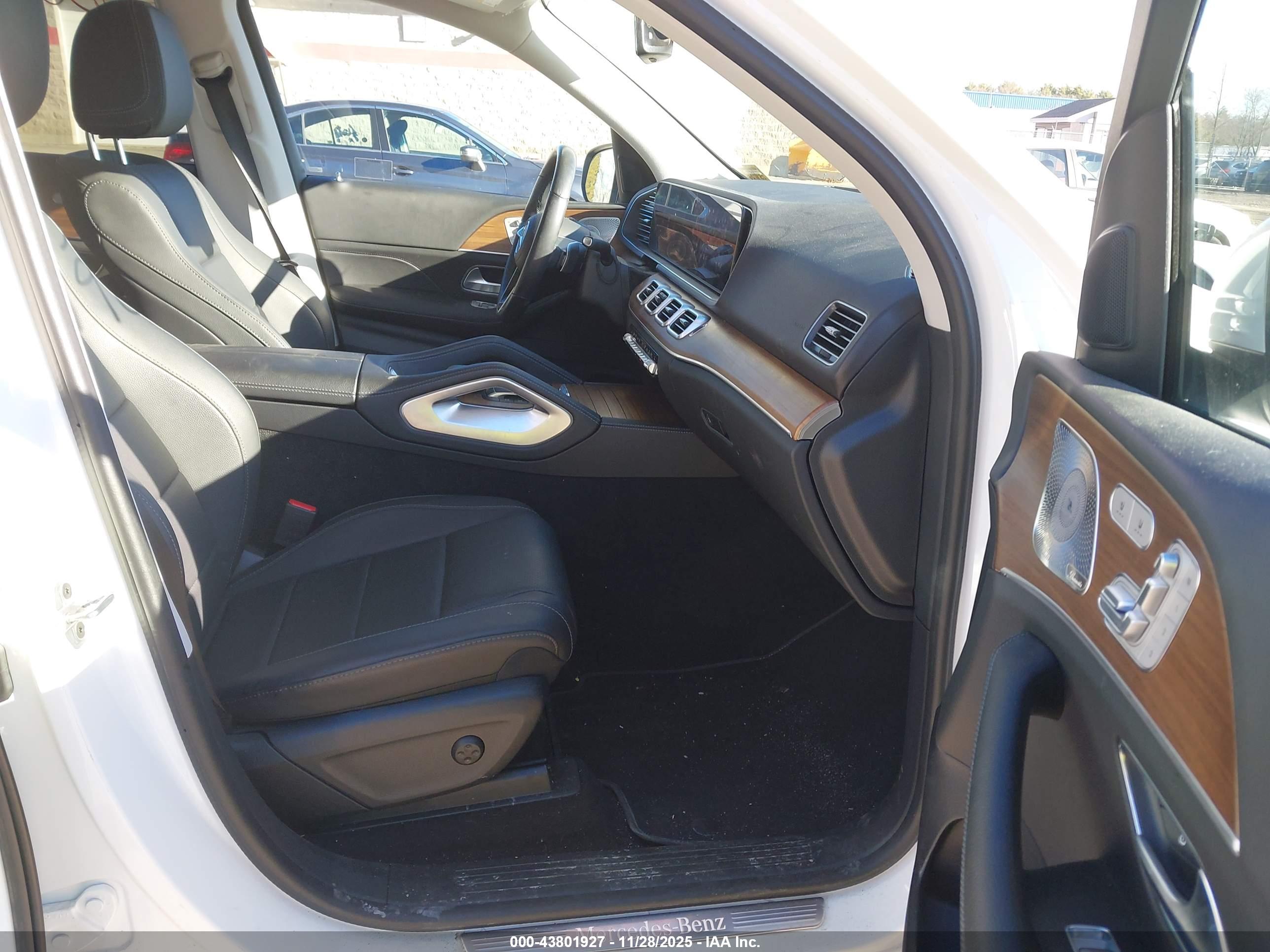 MERCEDES-BENZ GLE image 5