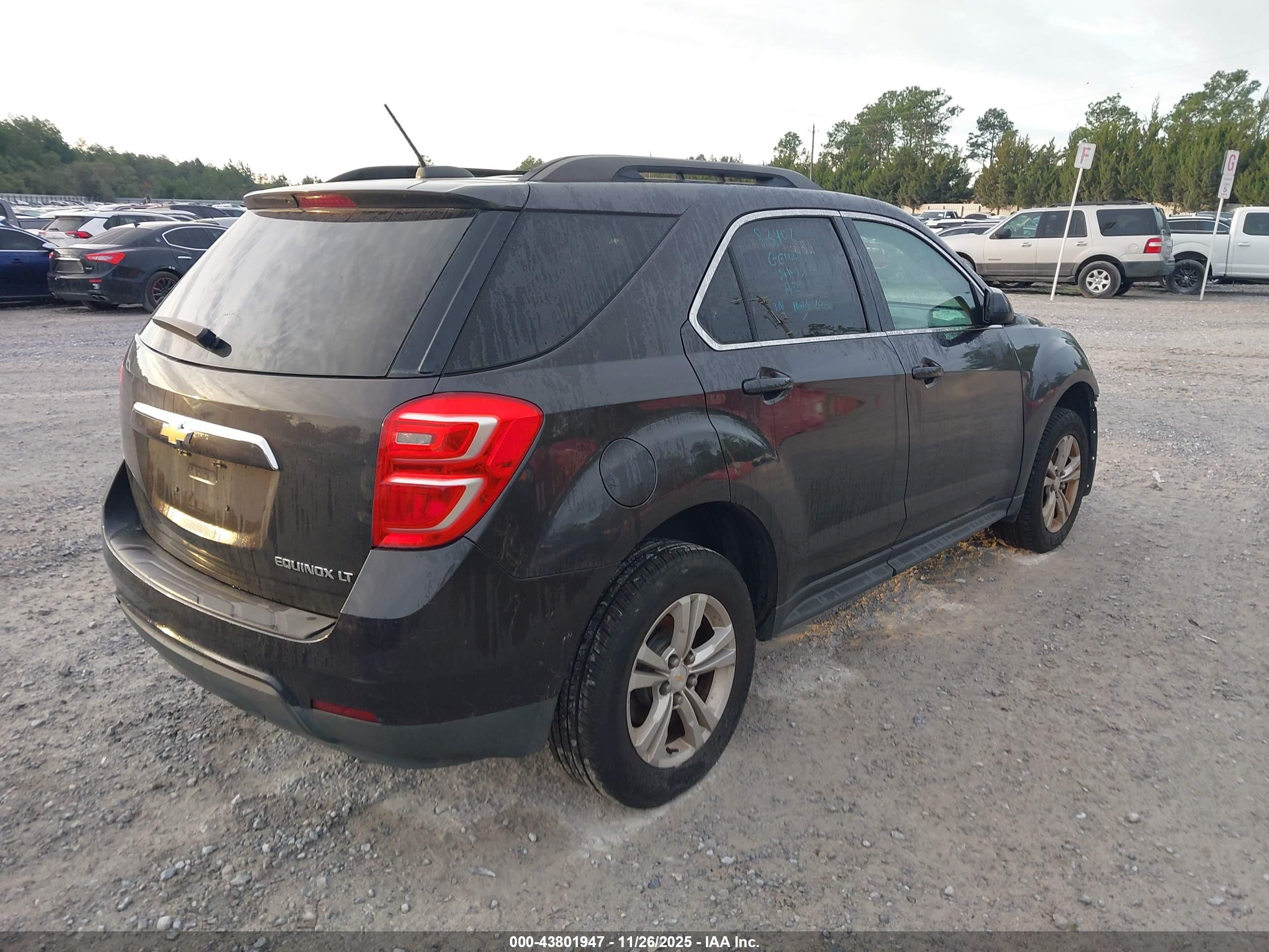 CHEVROLET EQUINOX image 4