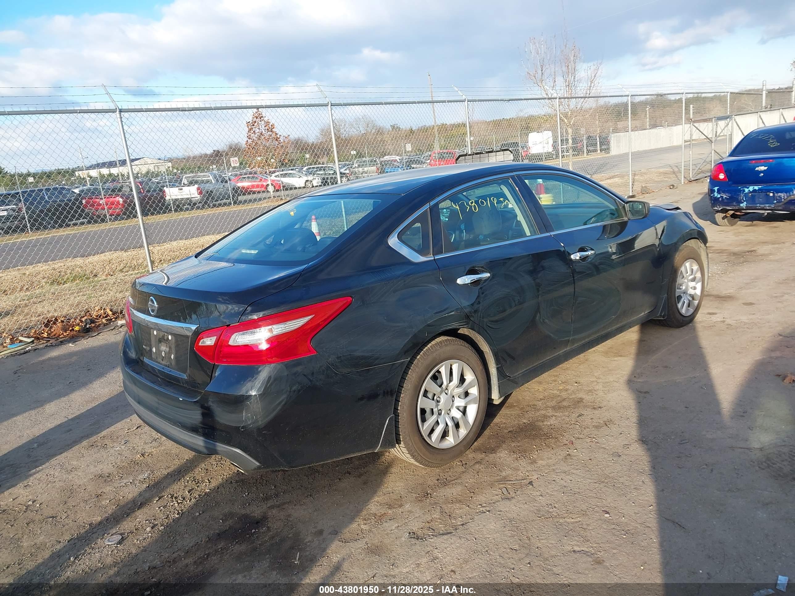 NISSAN ALTIMA image 4