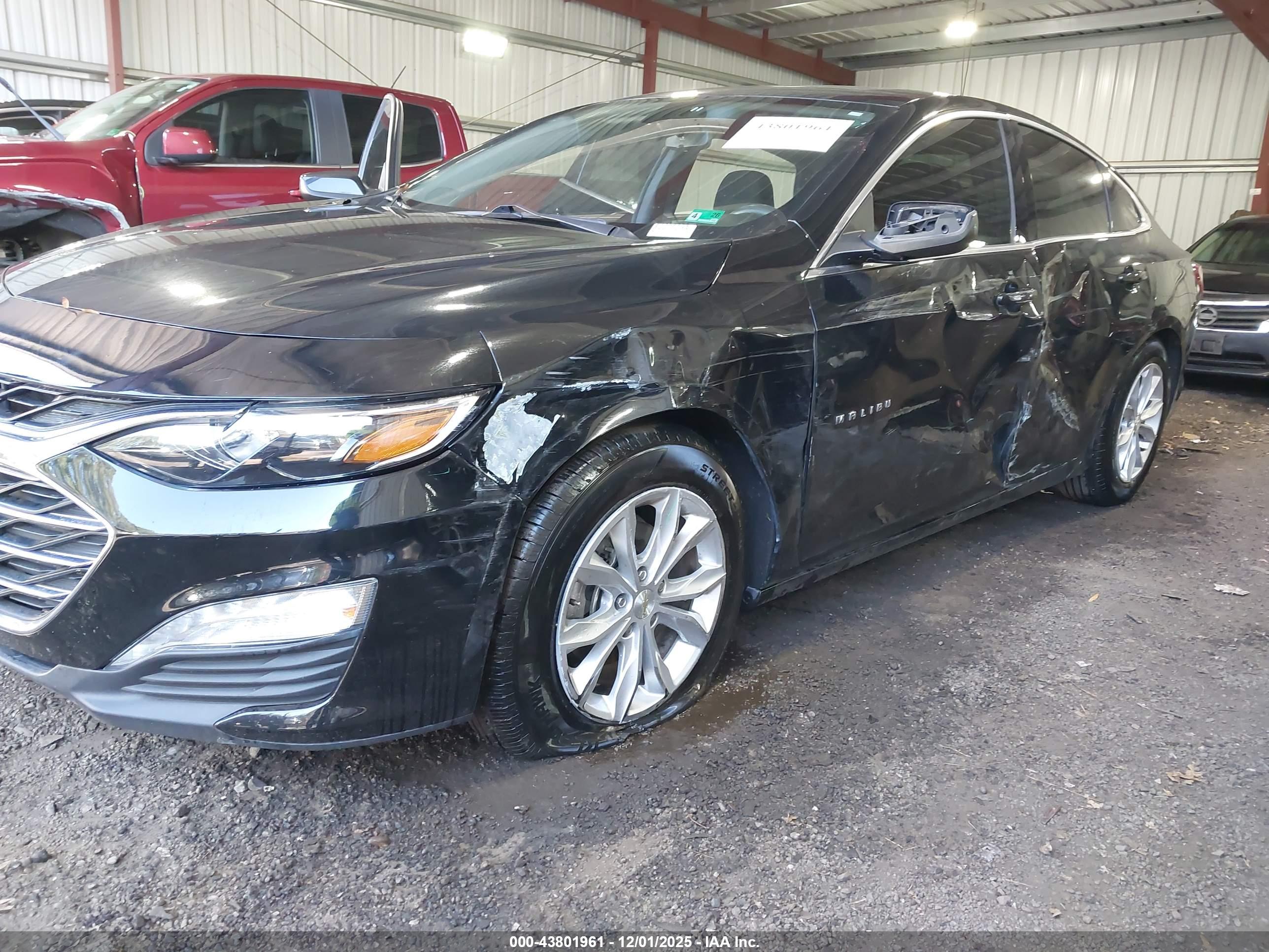 CHEVROLET MALIBU image 6