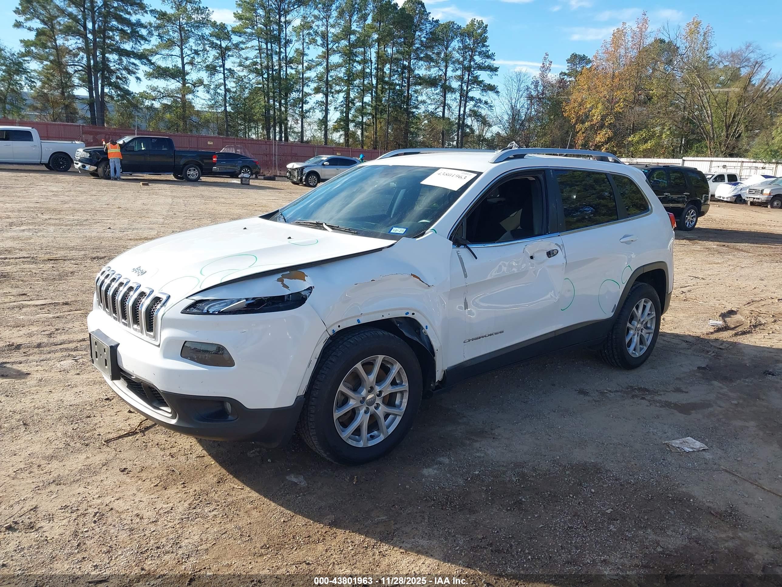 JEEP CHEROKEE image 2