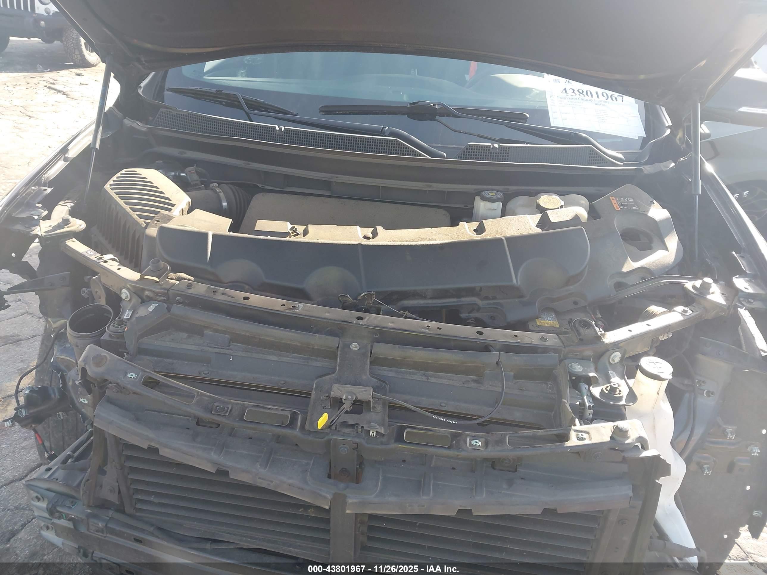 CHEVROLET TRAVERSE image 10