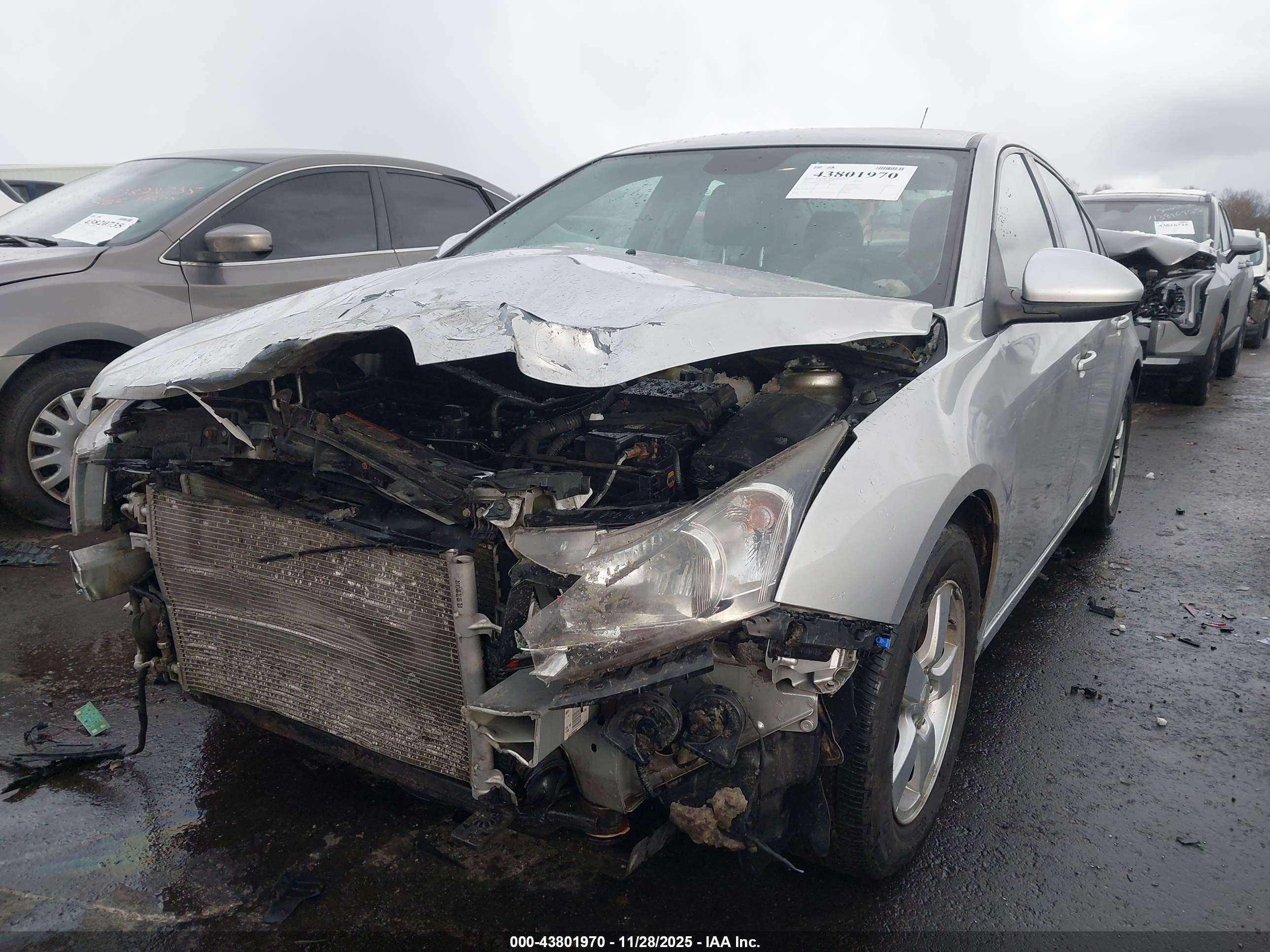 CHEVROLET CRUZE image 6