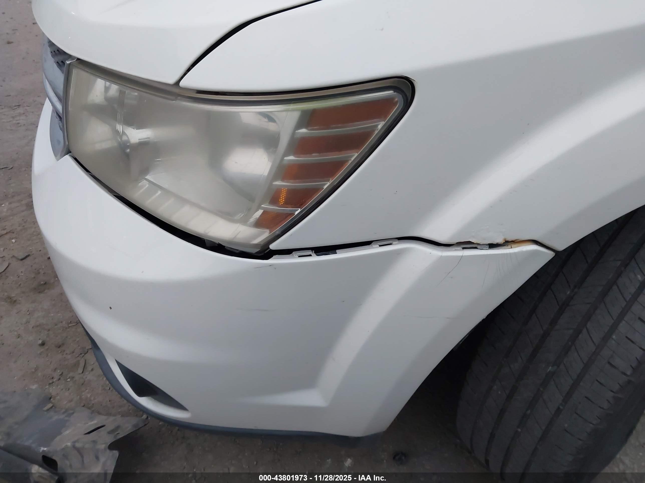 DODGE JOURNEY image 6