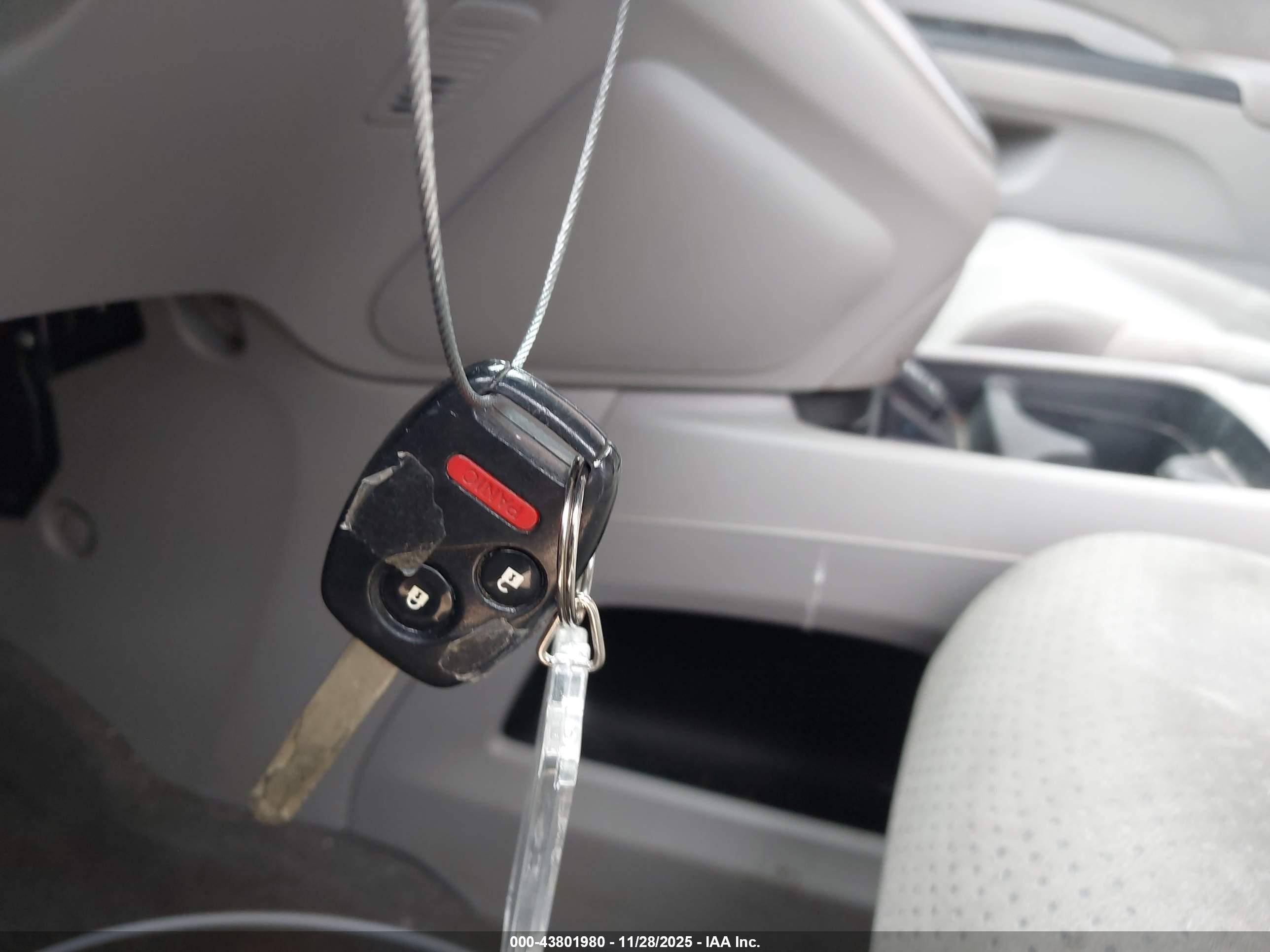 HONDA CR-V image 11