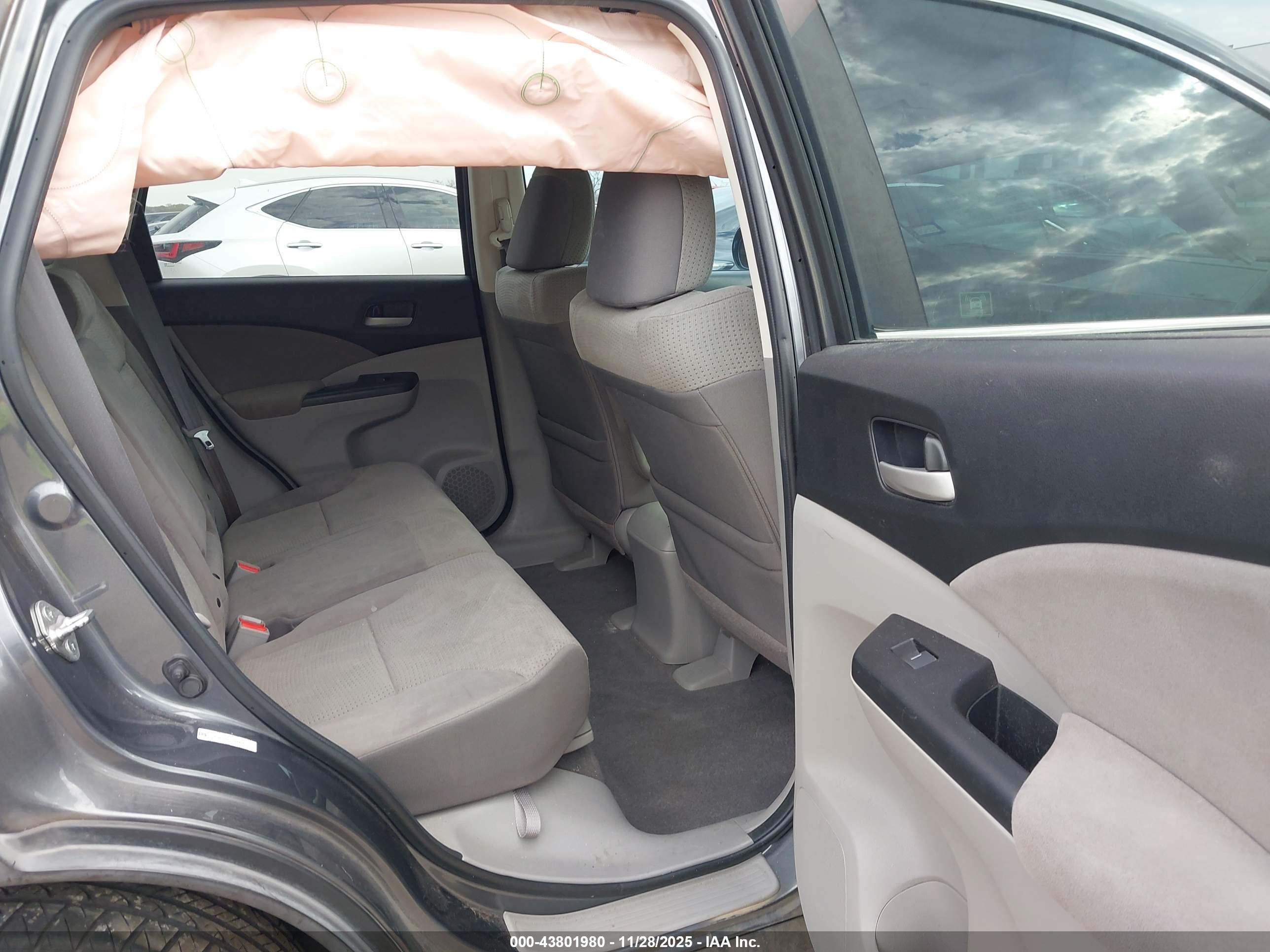 HONDA CR-V image 8