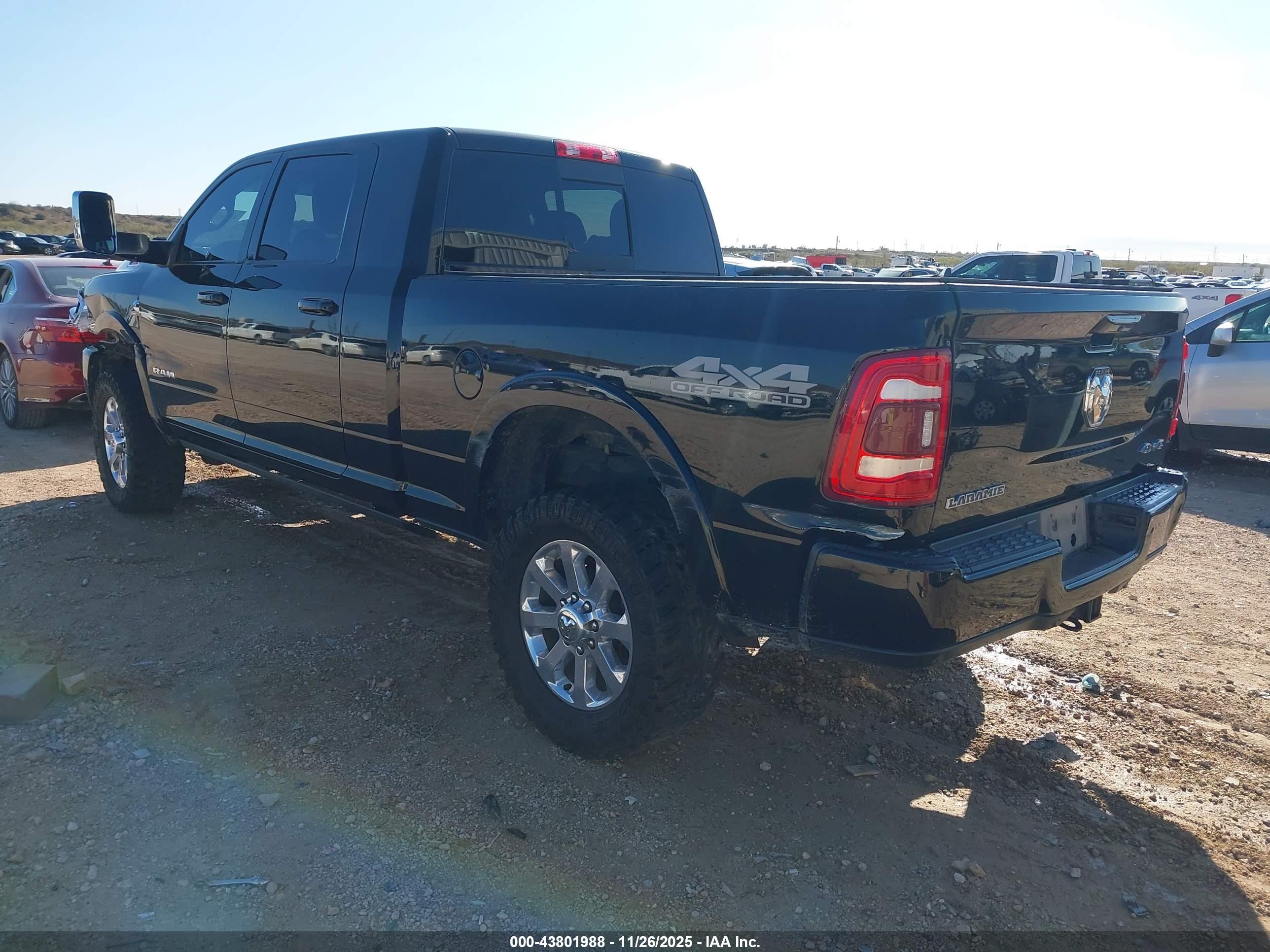 RAM 2500 image 3