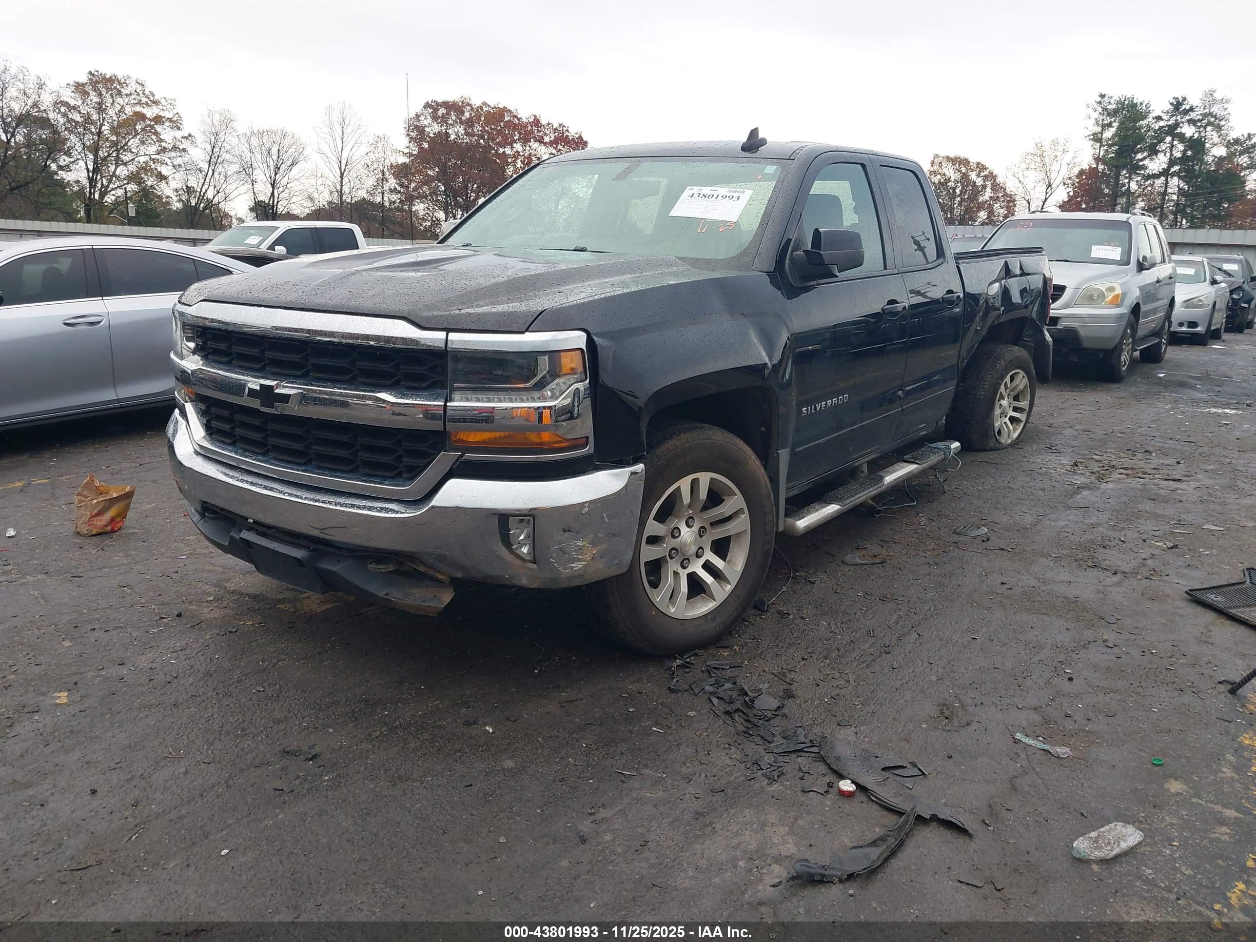 CHEVROLET SILVERADO image 2