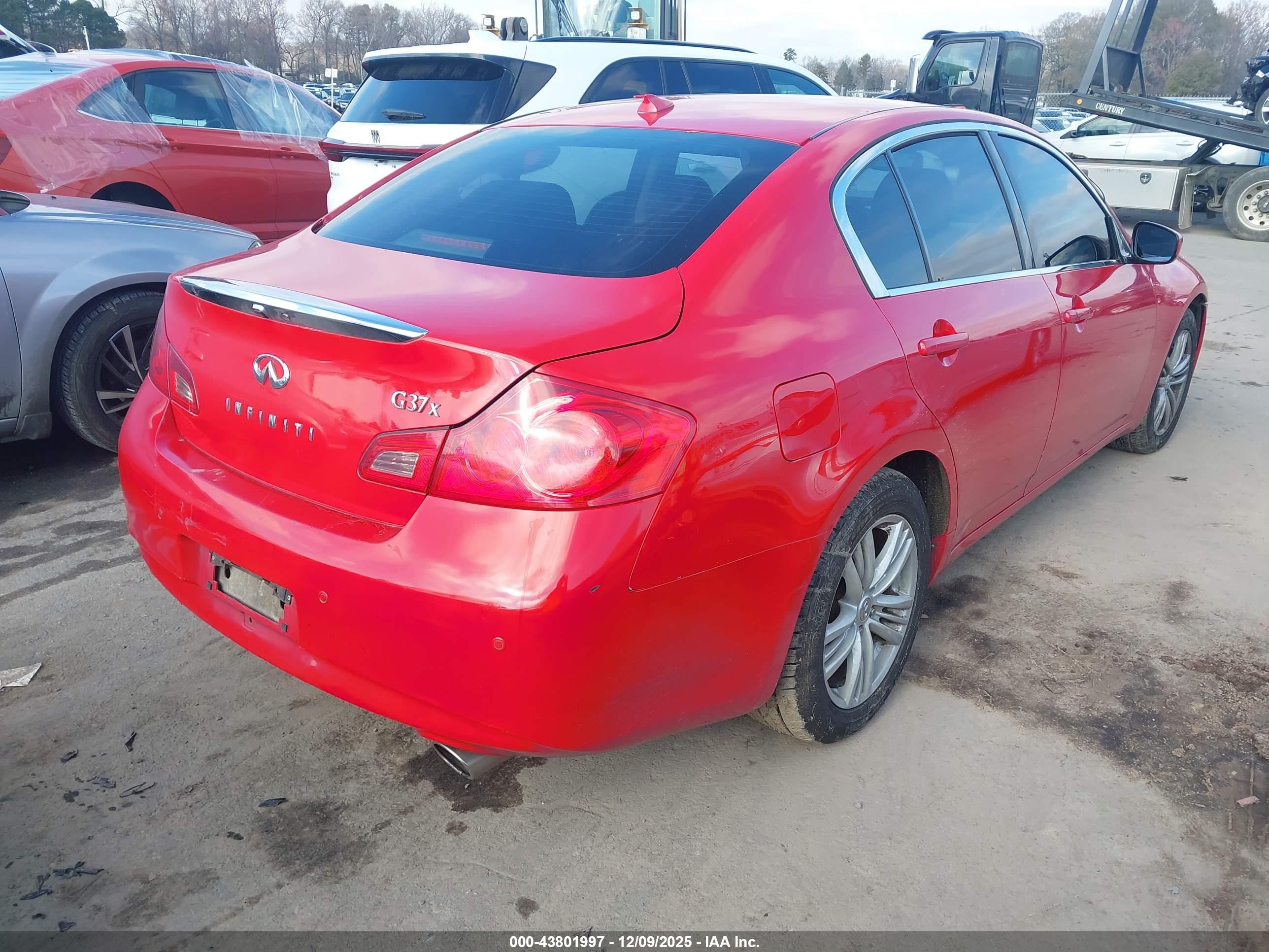 INFINITI G37X image 4