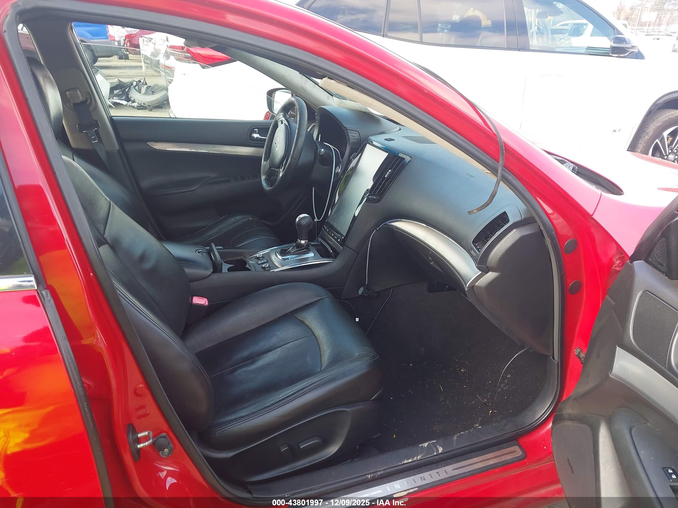 INFINITI G37X image 5