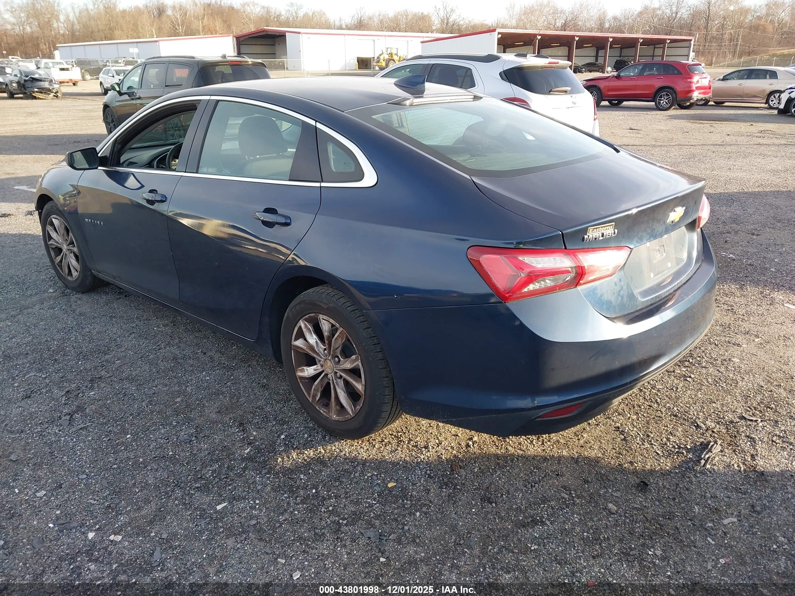 CHEVROLET MALIBU image 3