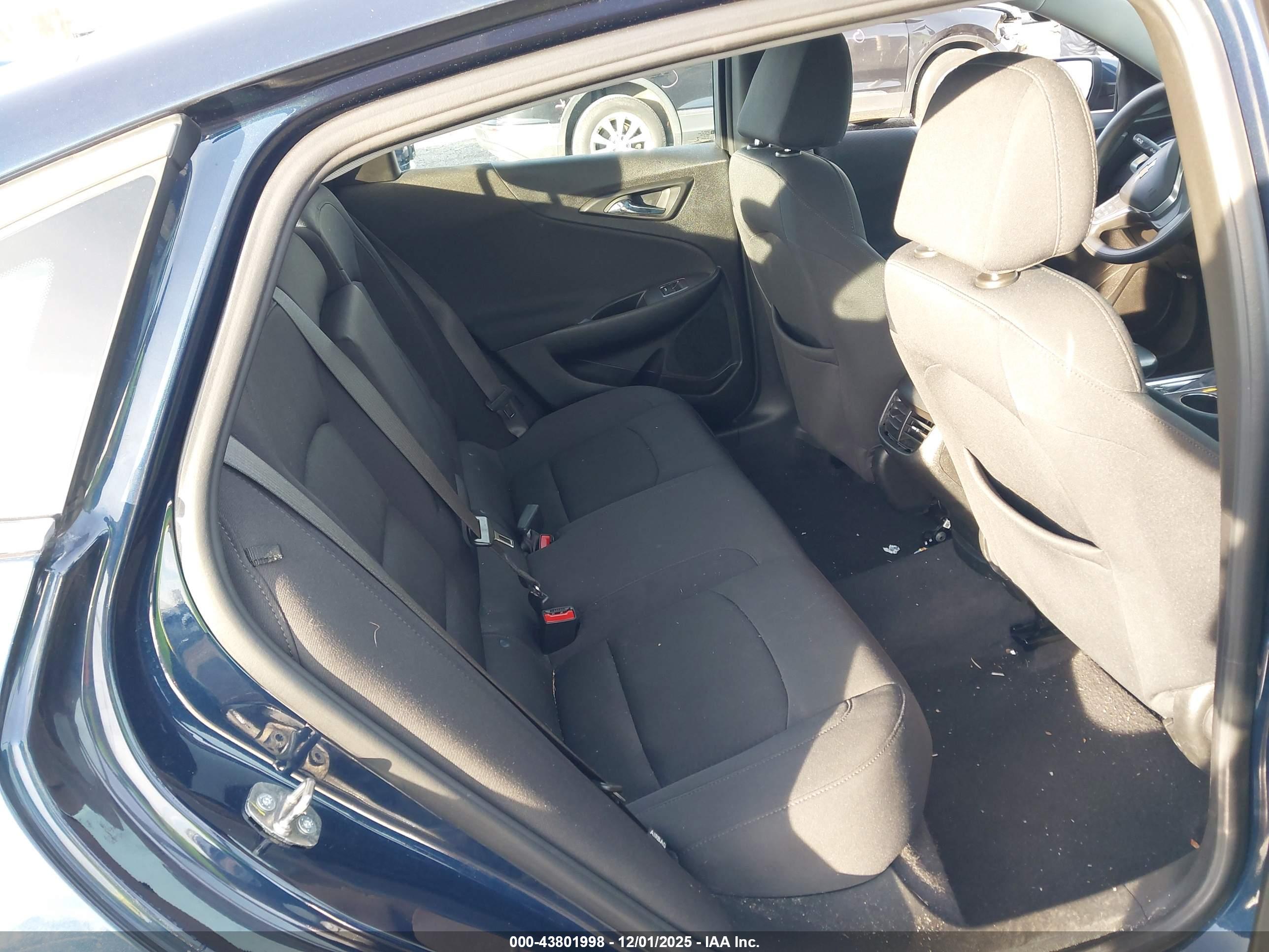 CHEVROLET MALIBU image 8