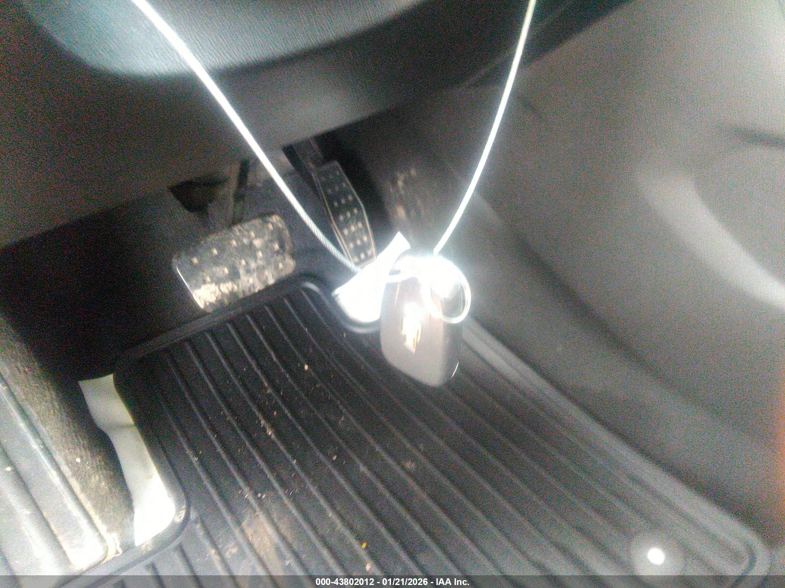 CHEVROLET TRAVERSE image 11