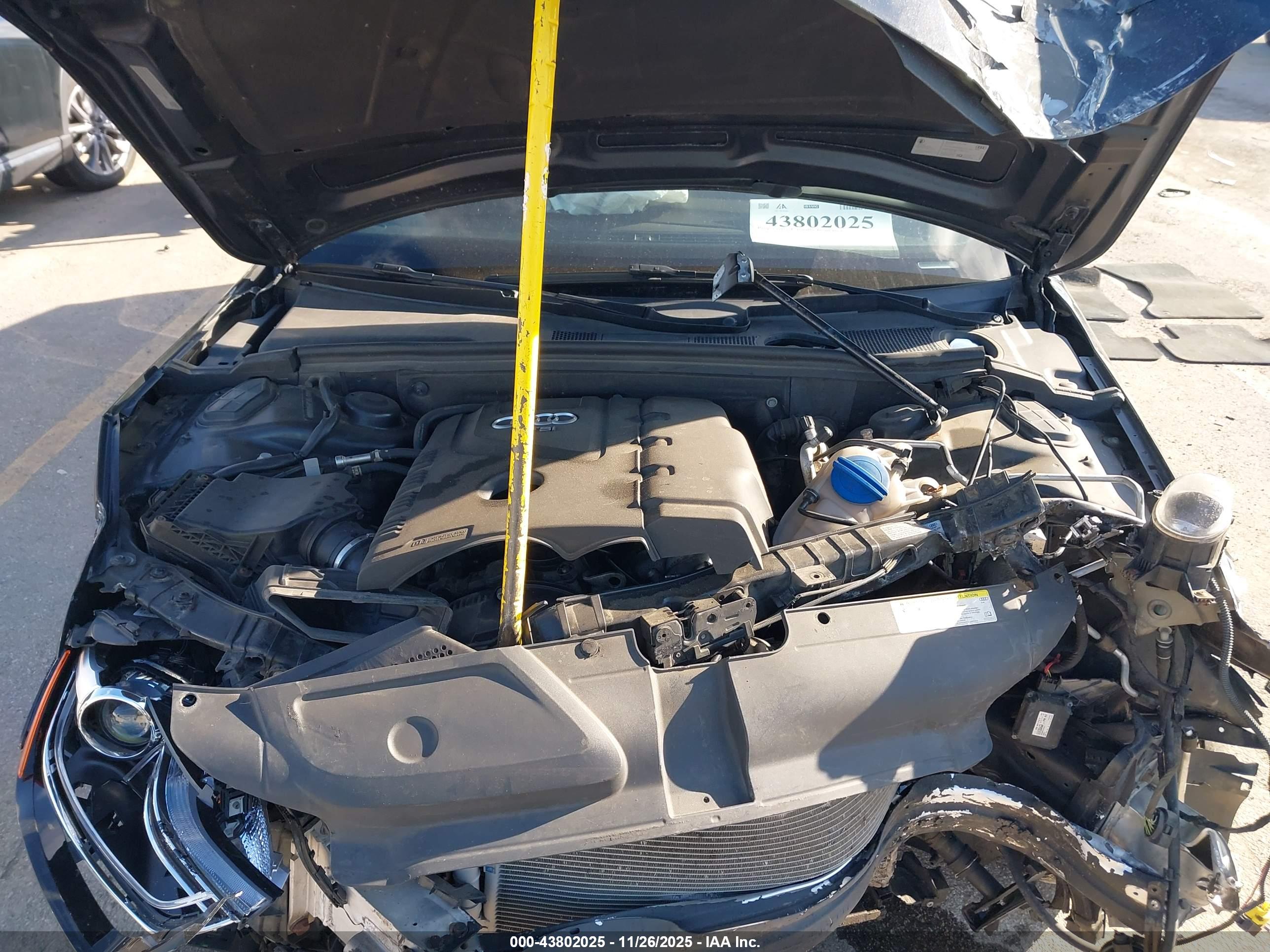 AUDI A4 image 10
