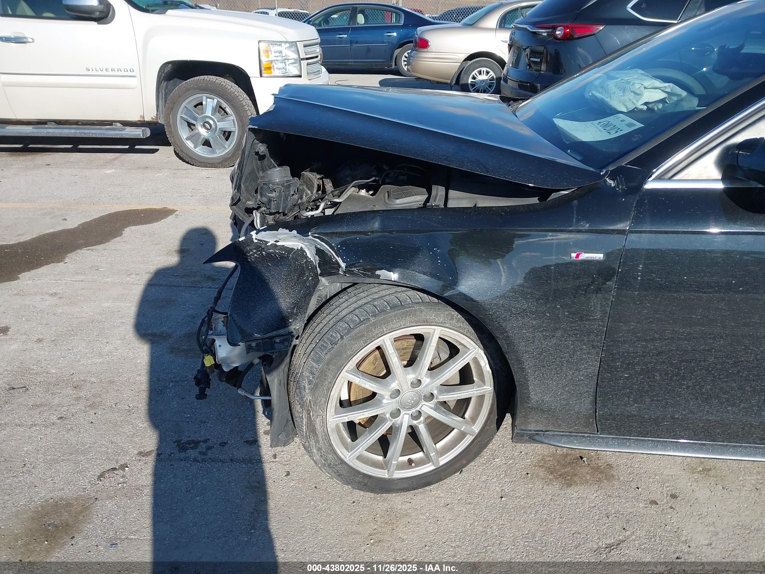 AUDI A4 image 6