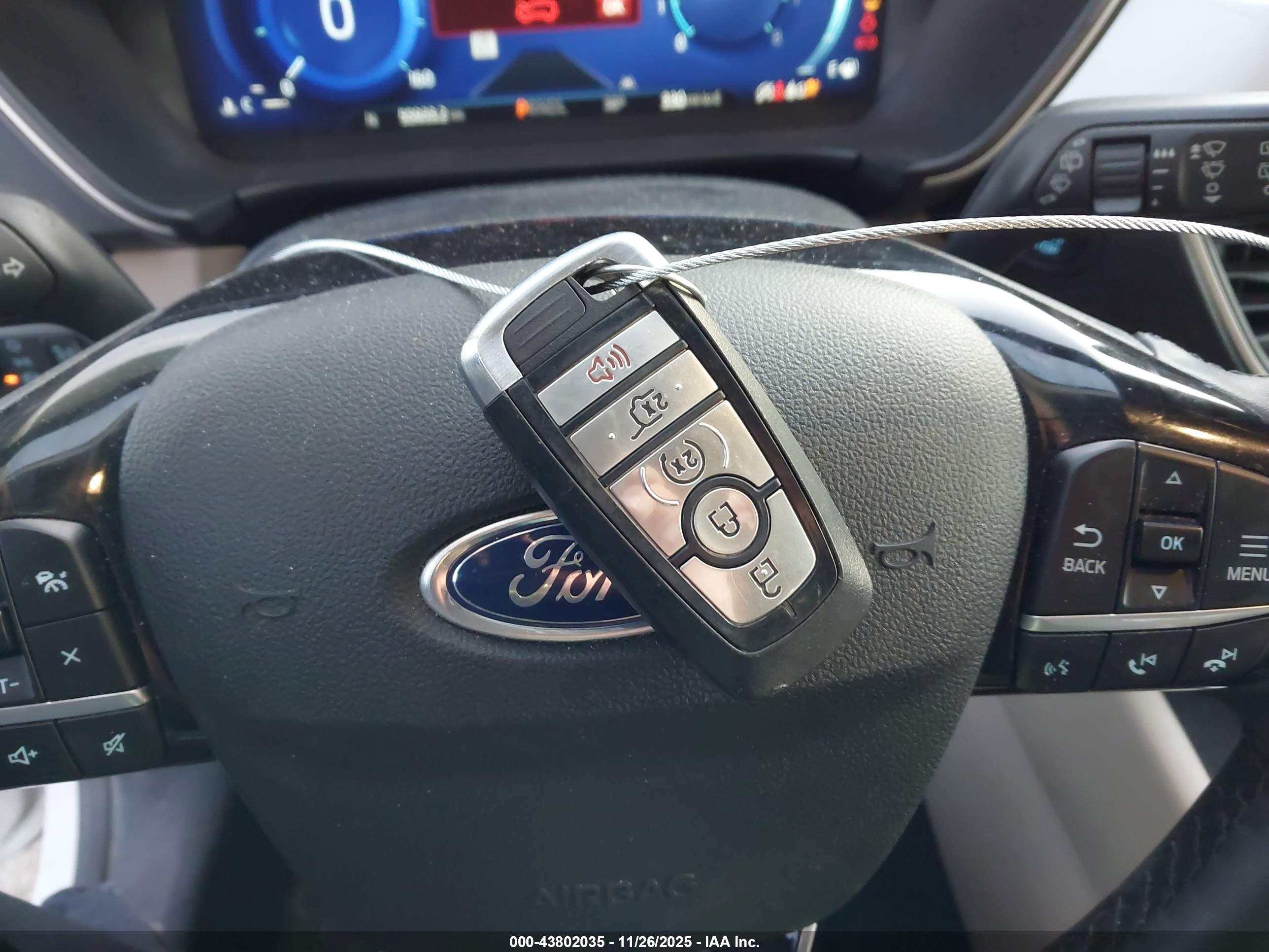 FORD ESCAPE image 11