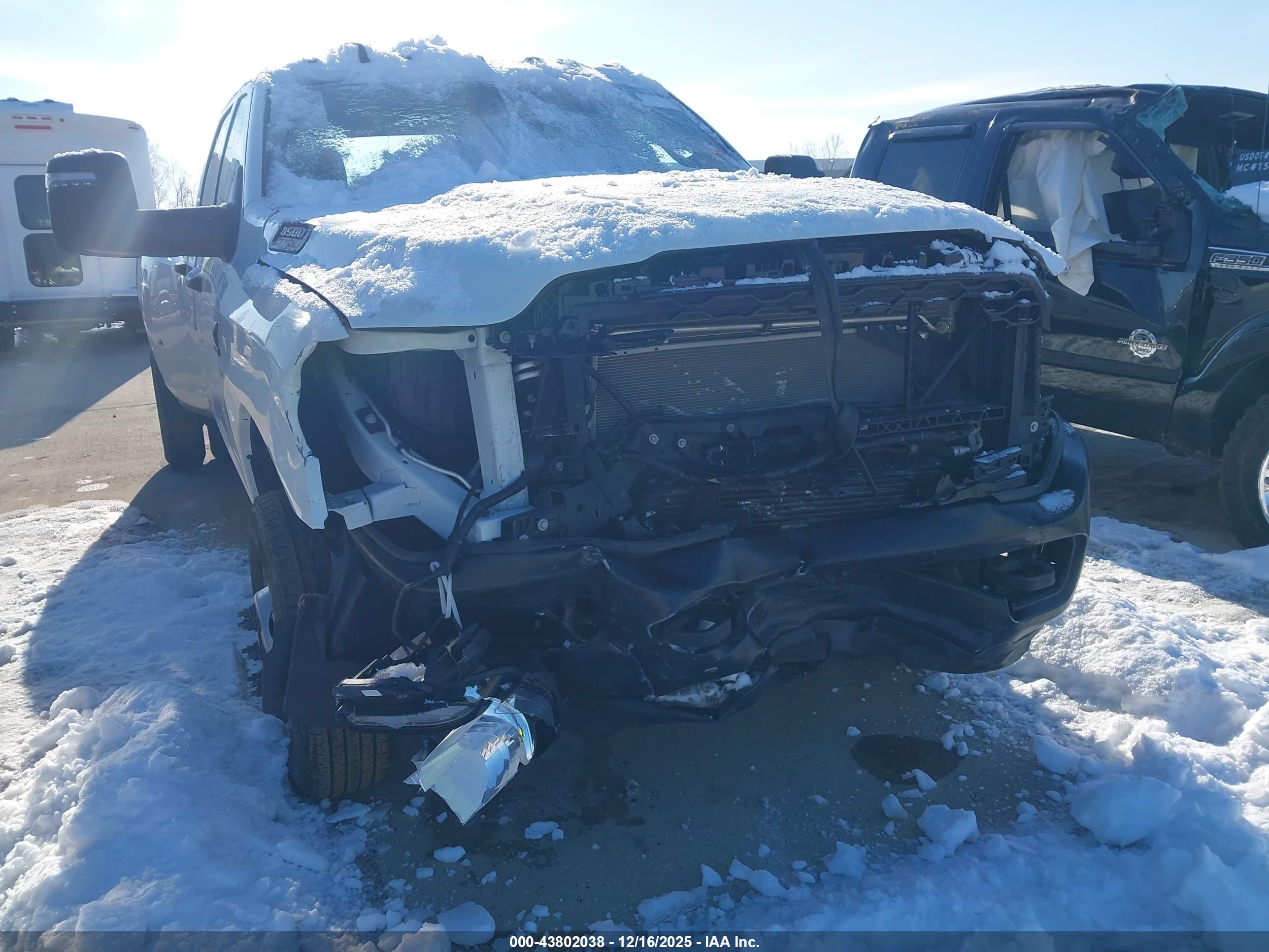 RAM 3500 image 6