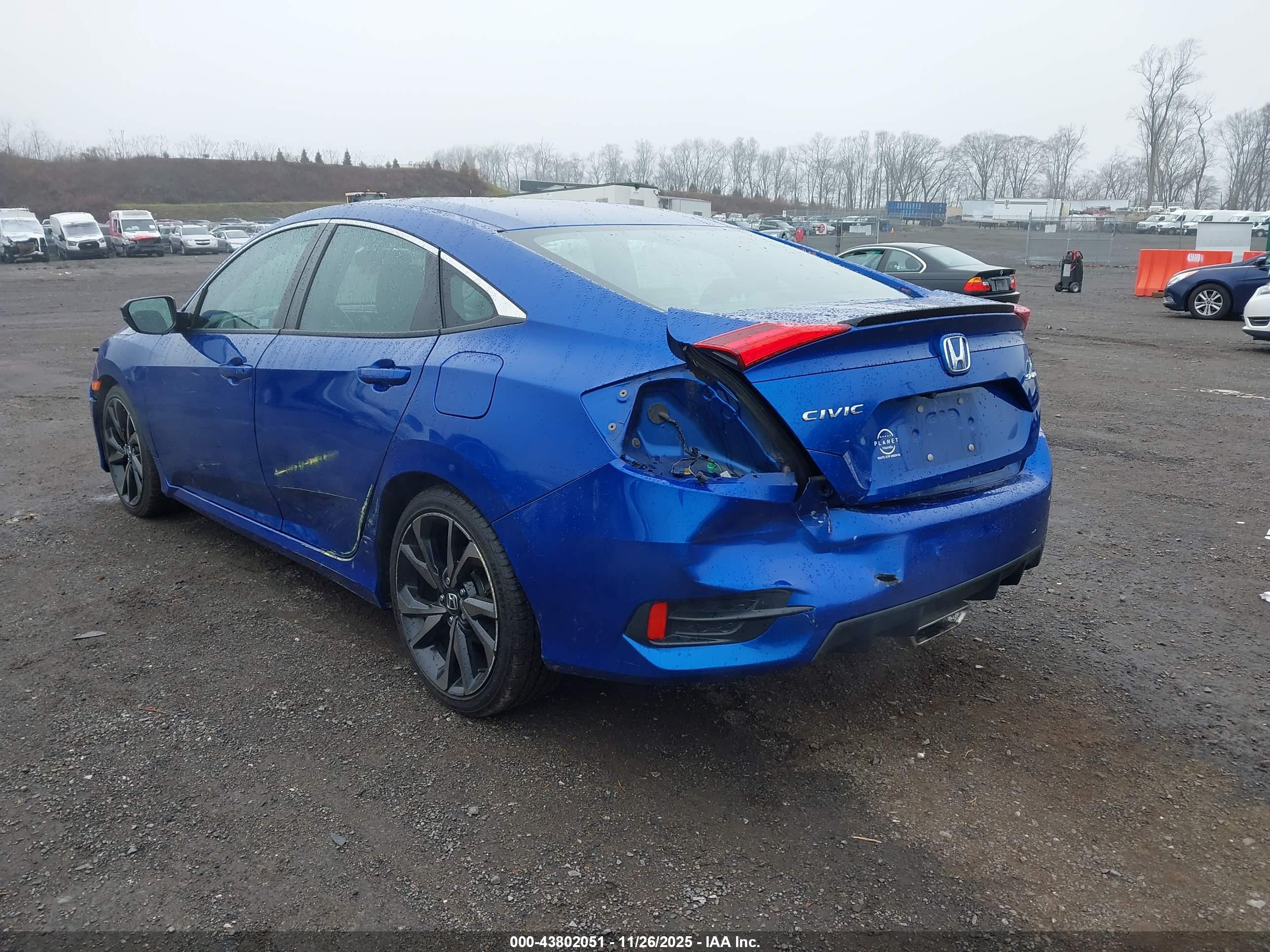 HONDA CIVIC image 6