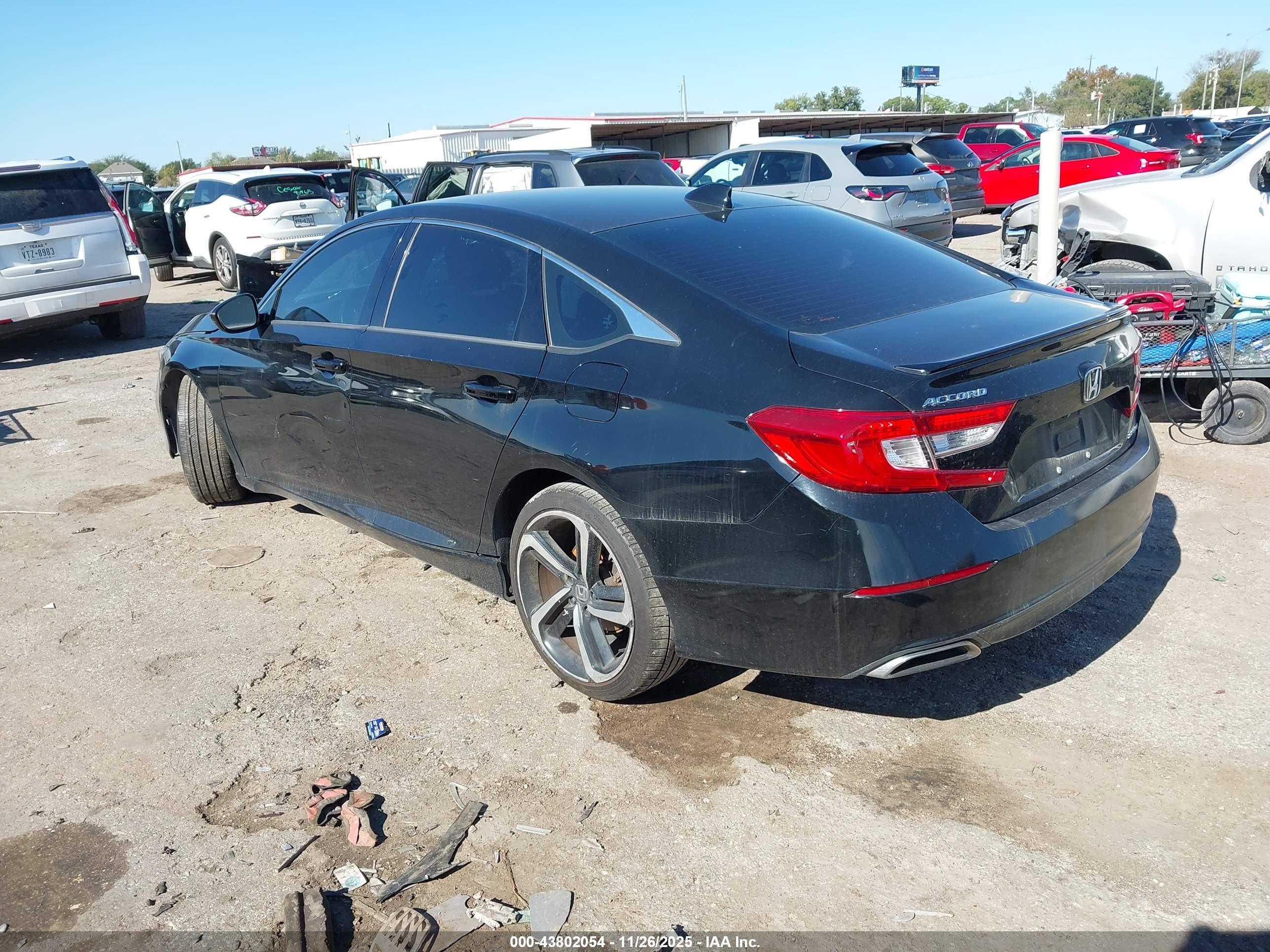HONDA ACCORD image 3