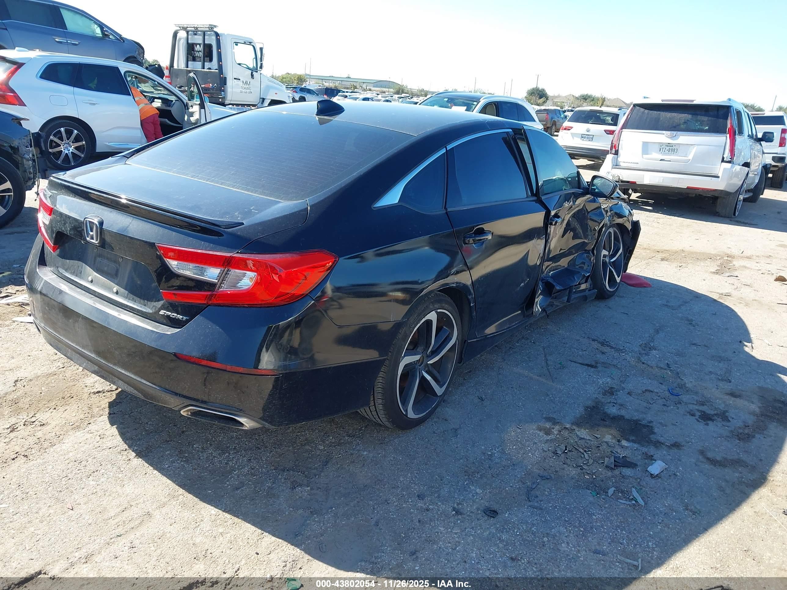 HONDA ACCORD image 4