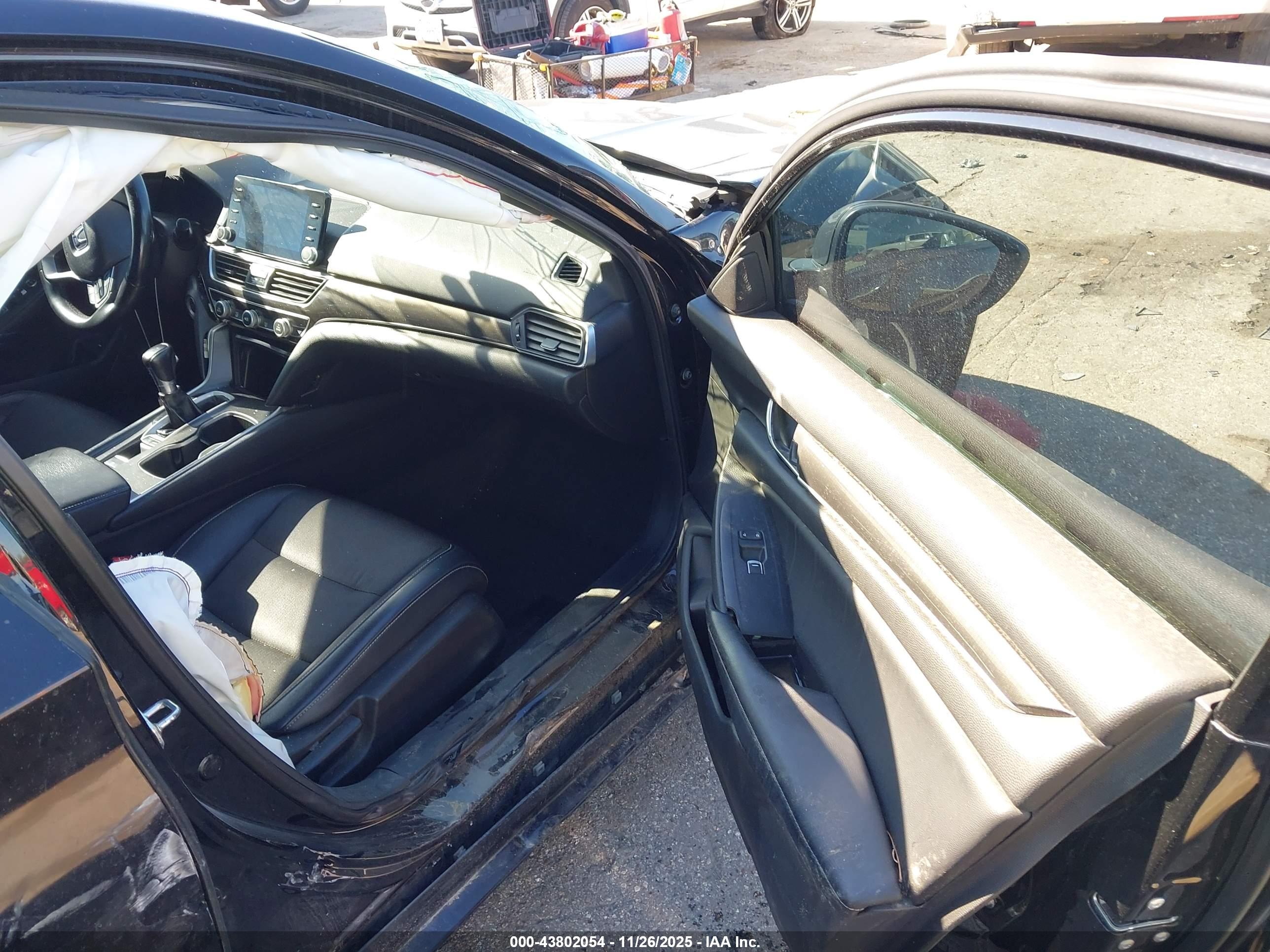 HONDA ACCORD image 5