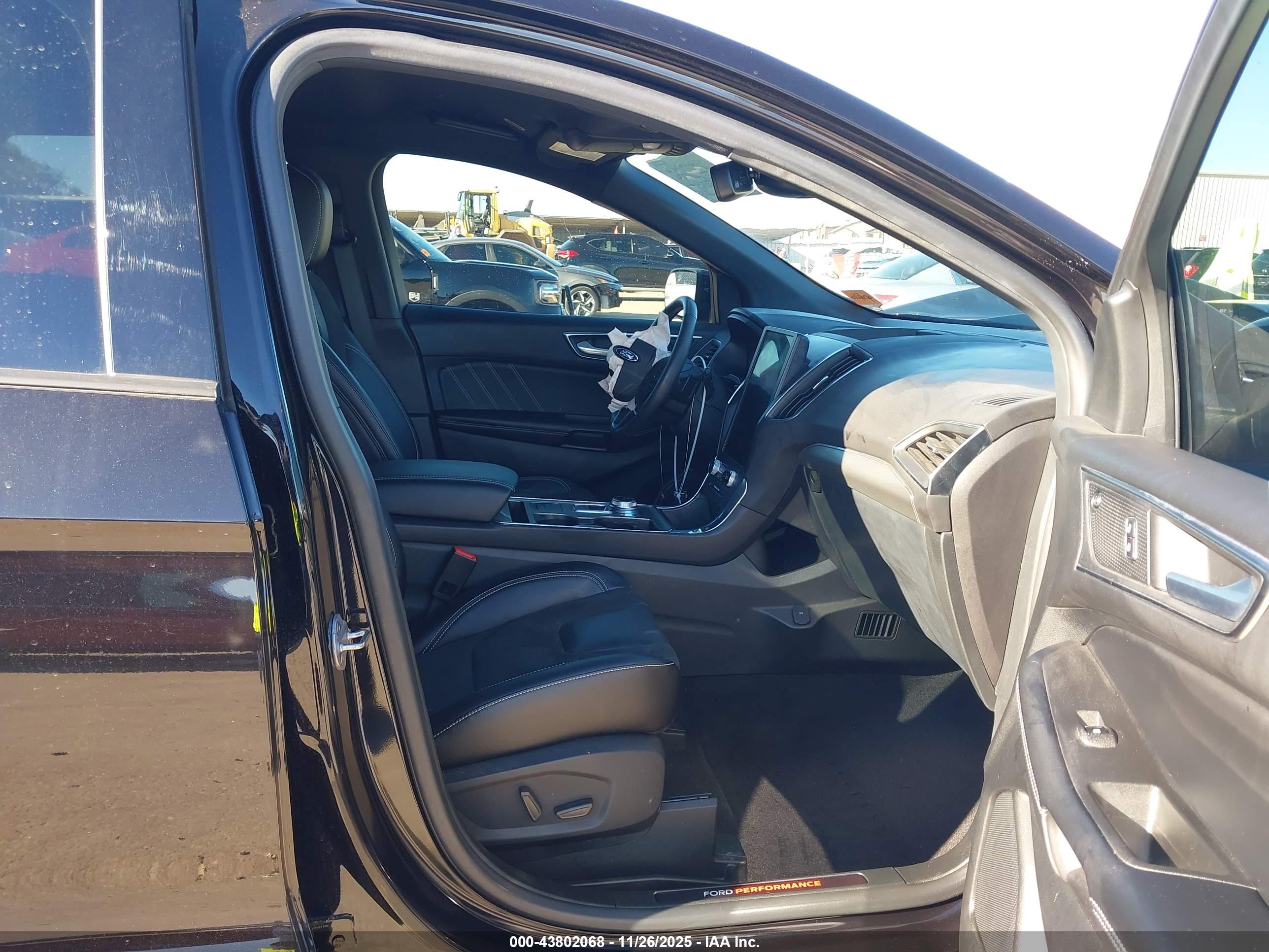 FORD EDGE image 5