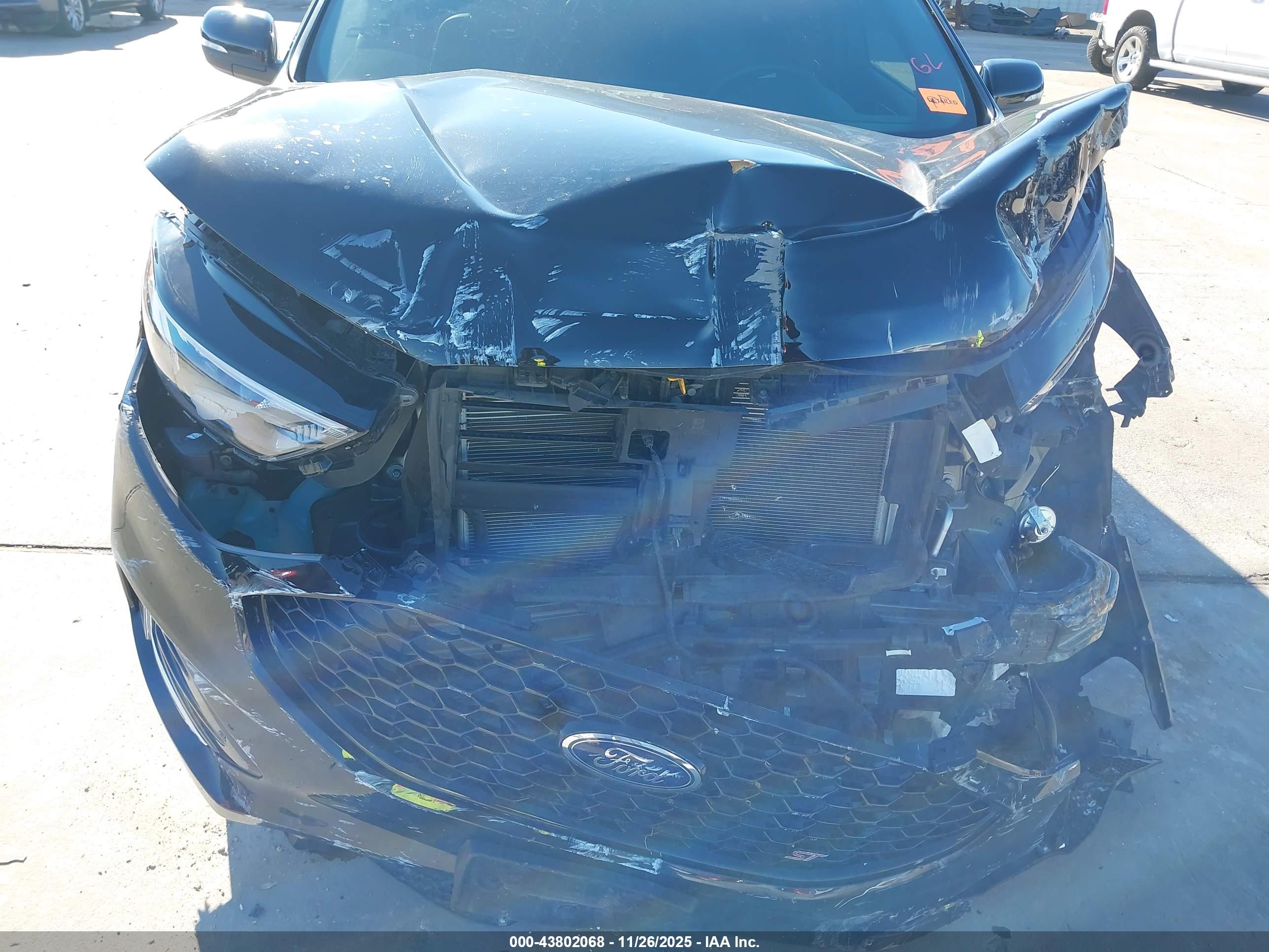 FORD EDGE image 6