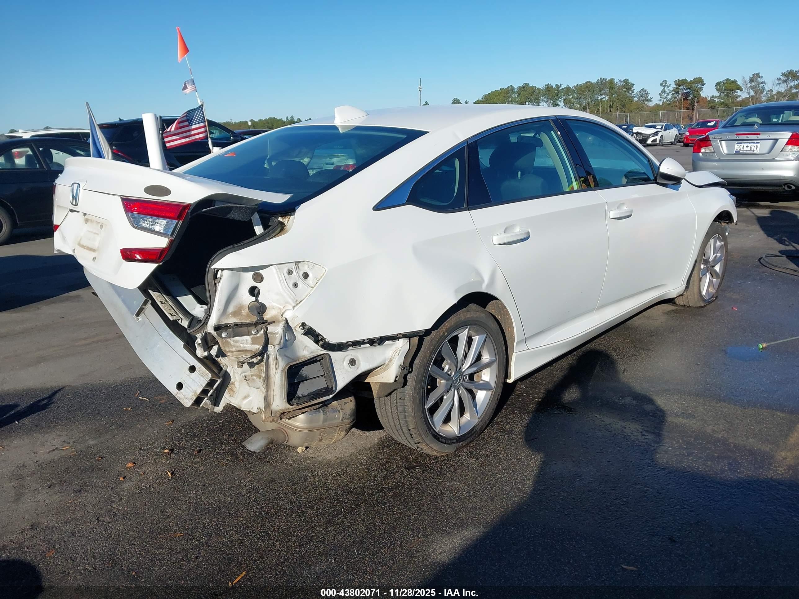 HONDA ACCORD image 4