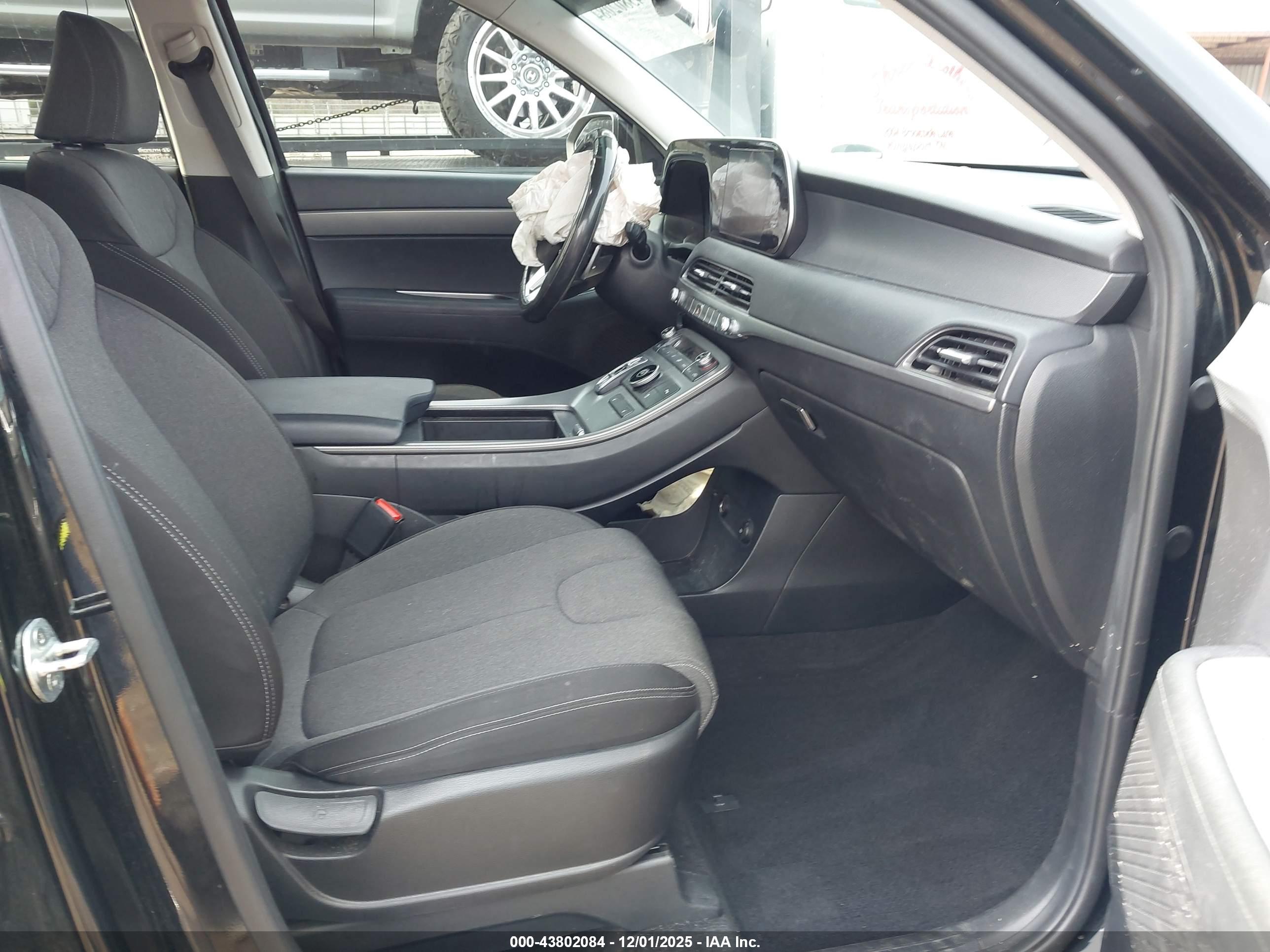 HYUNDAI PALISADE image 5