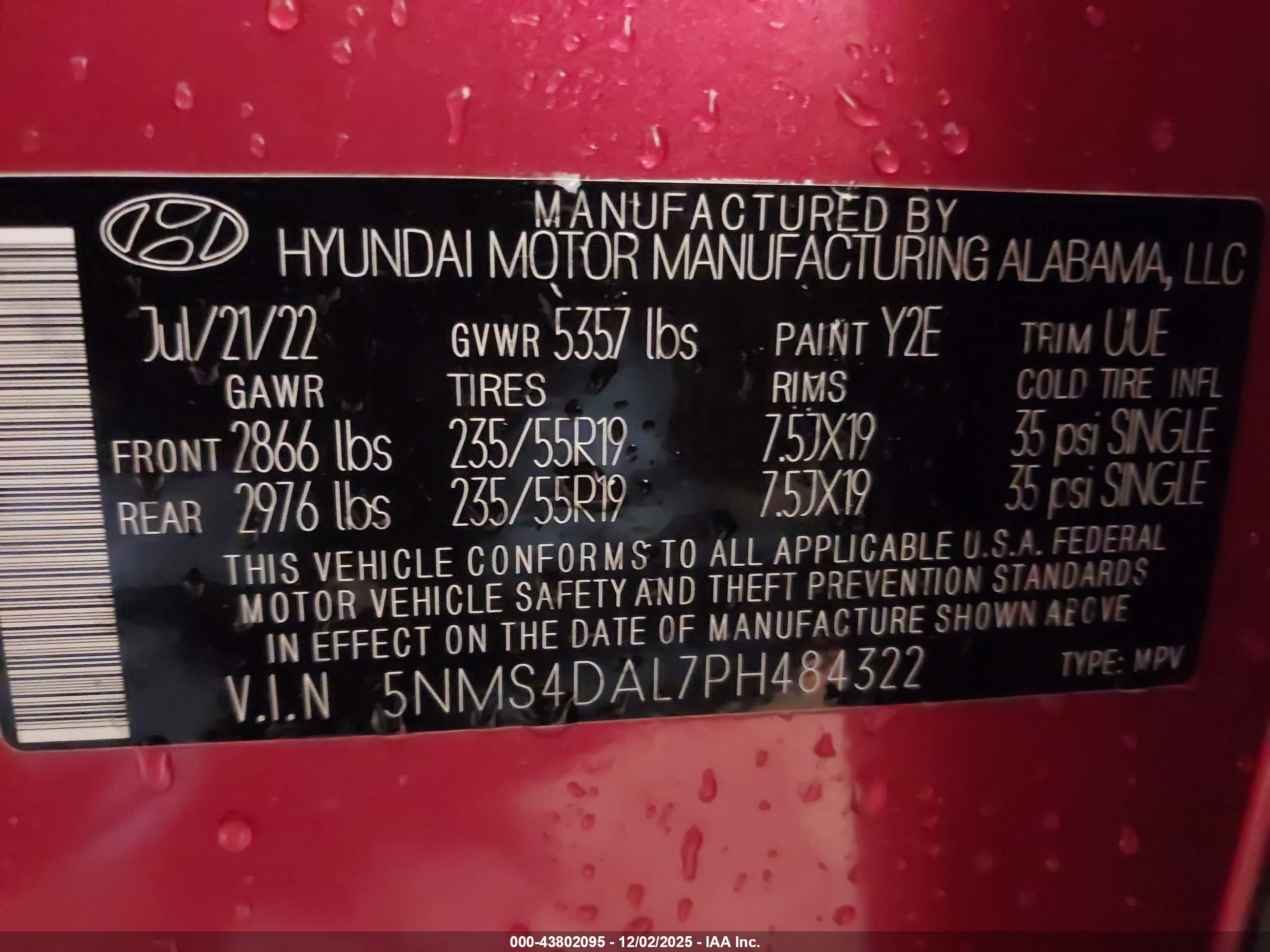HYUNDAI SANTA image 9