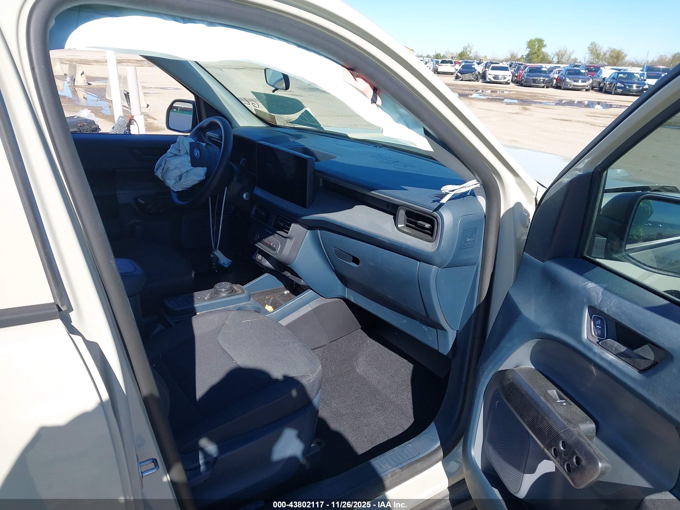 FORD MAVERICK image 5
