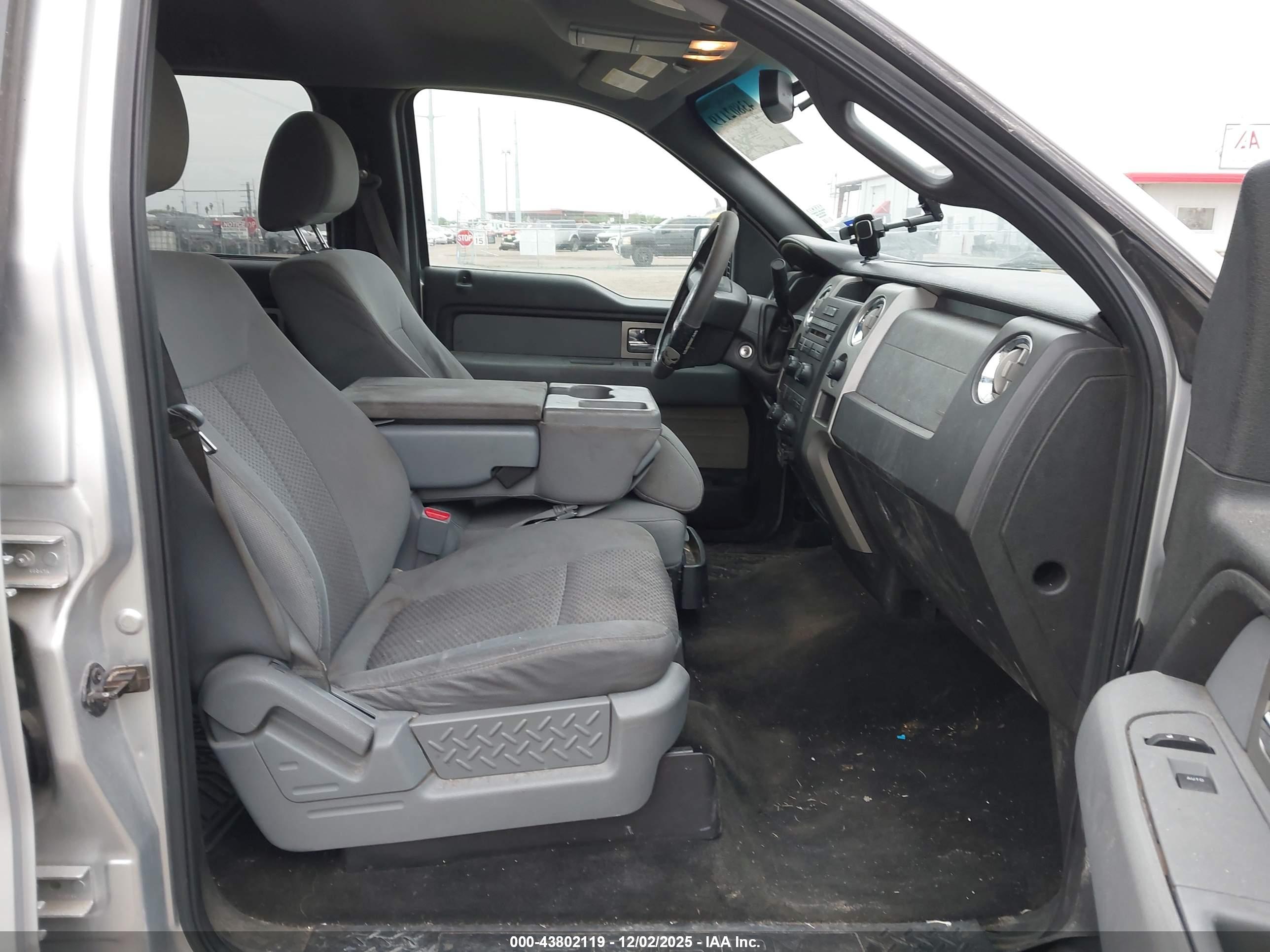 FORD F-150 image 5