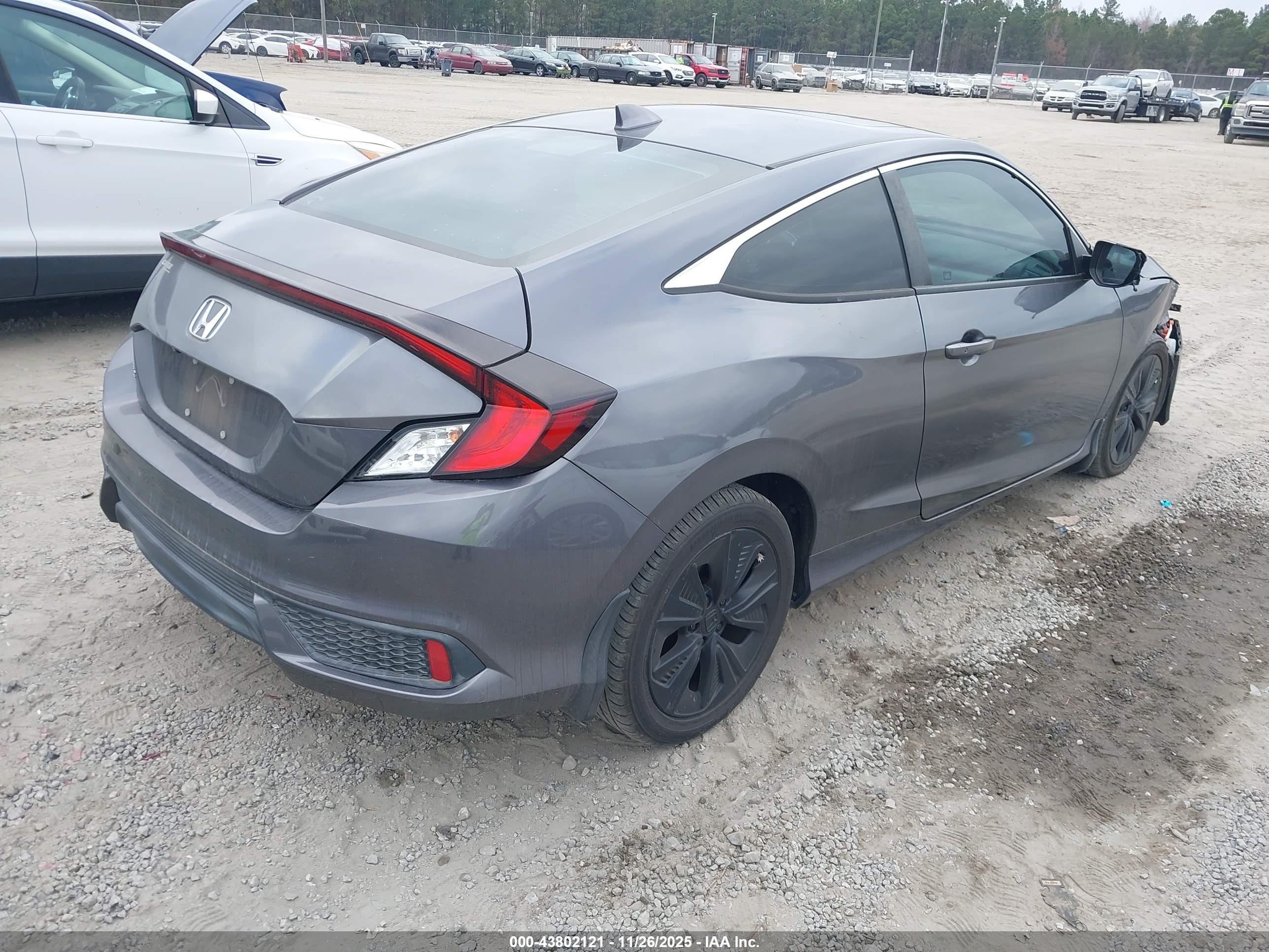 HONDA CIVIC image 4