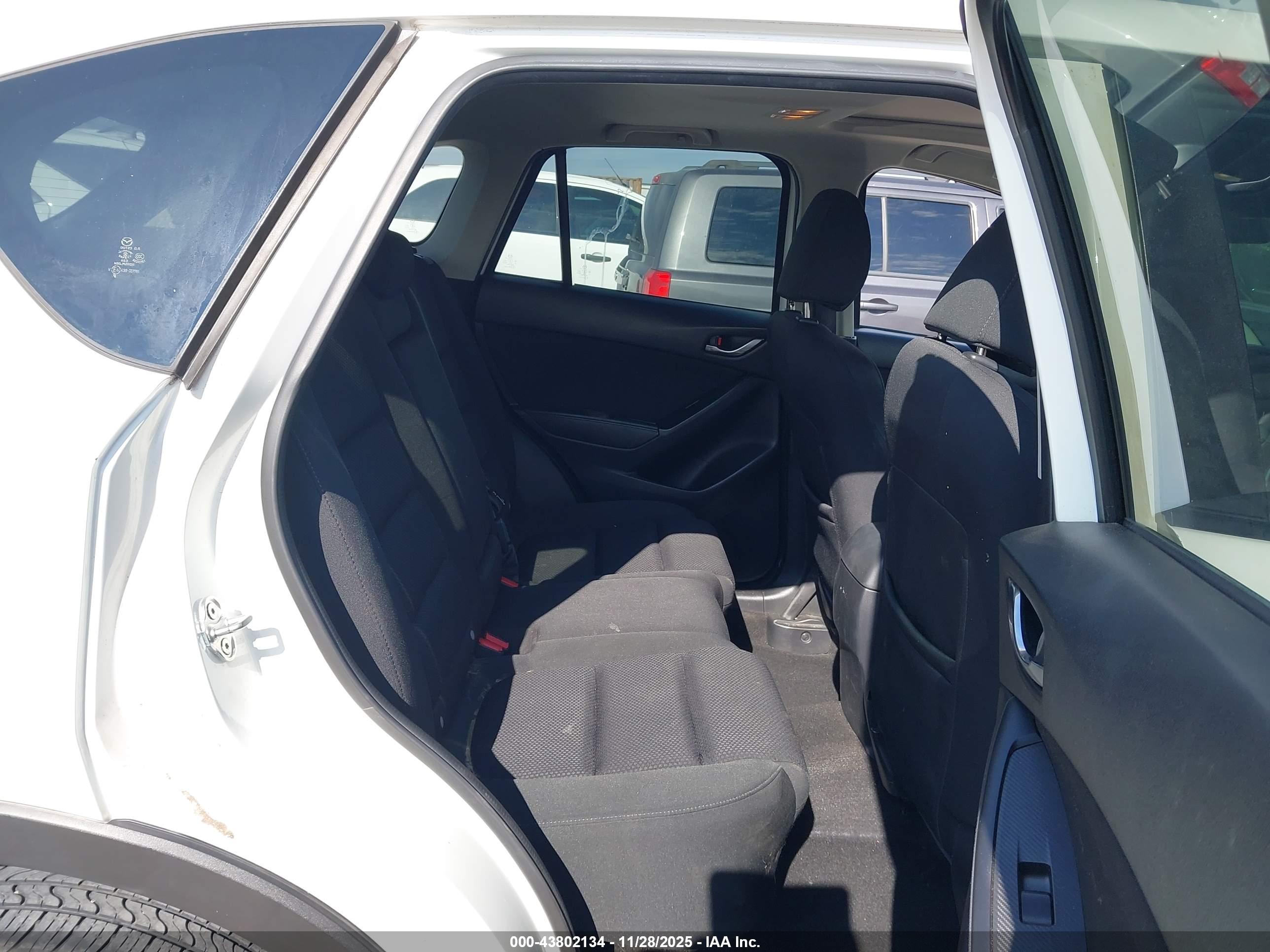 MAZDA CX-5 image 8