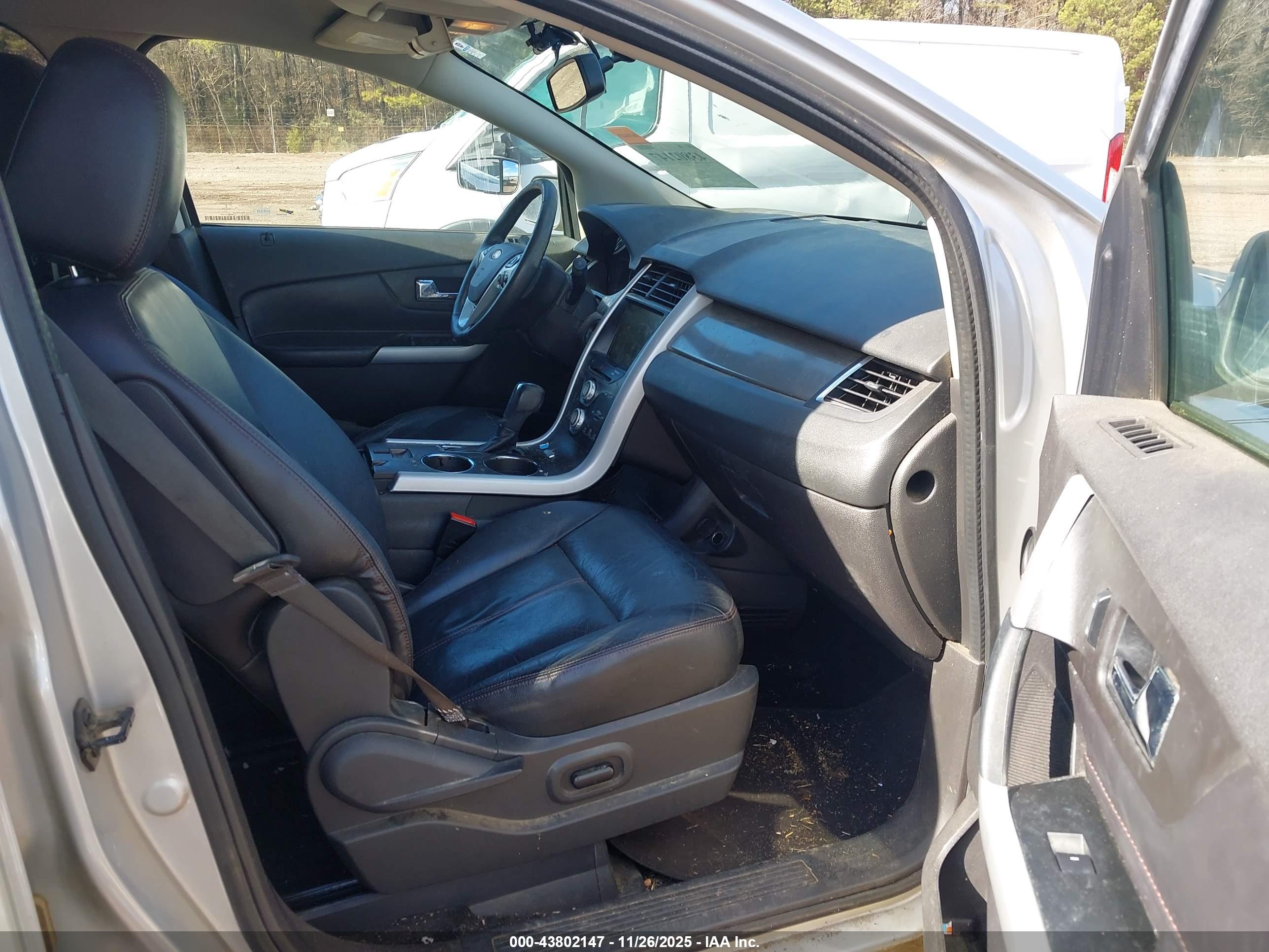 FORD EDGE image 5