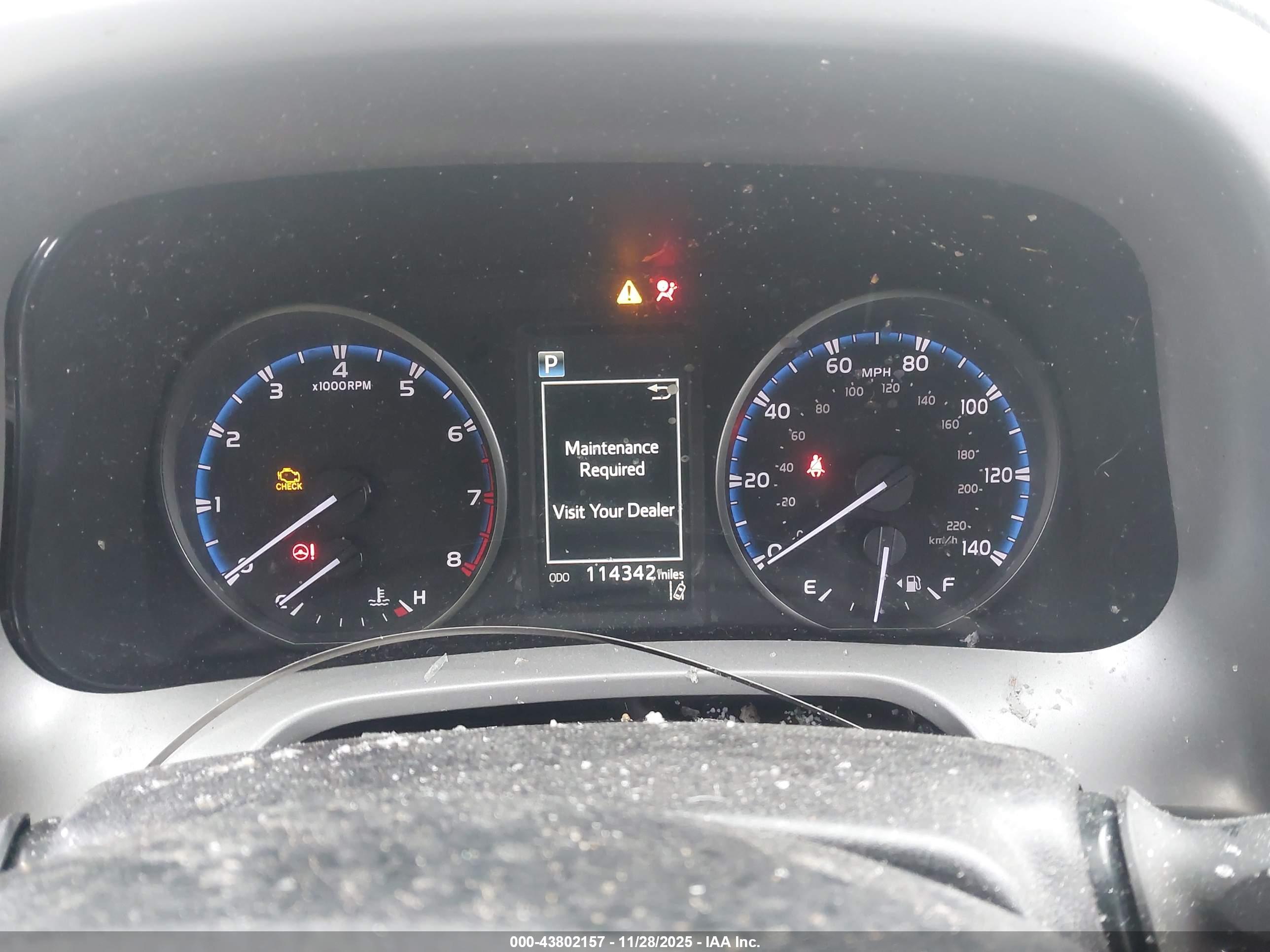 TOYOTA RAV4 image 7