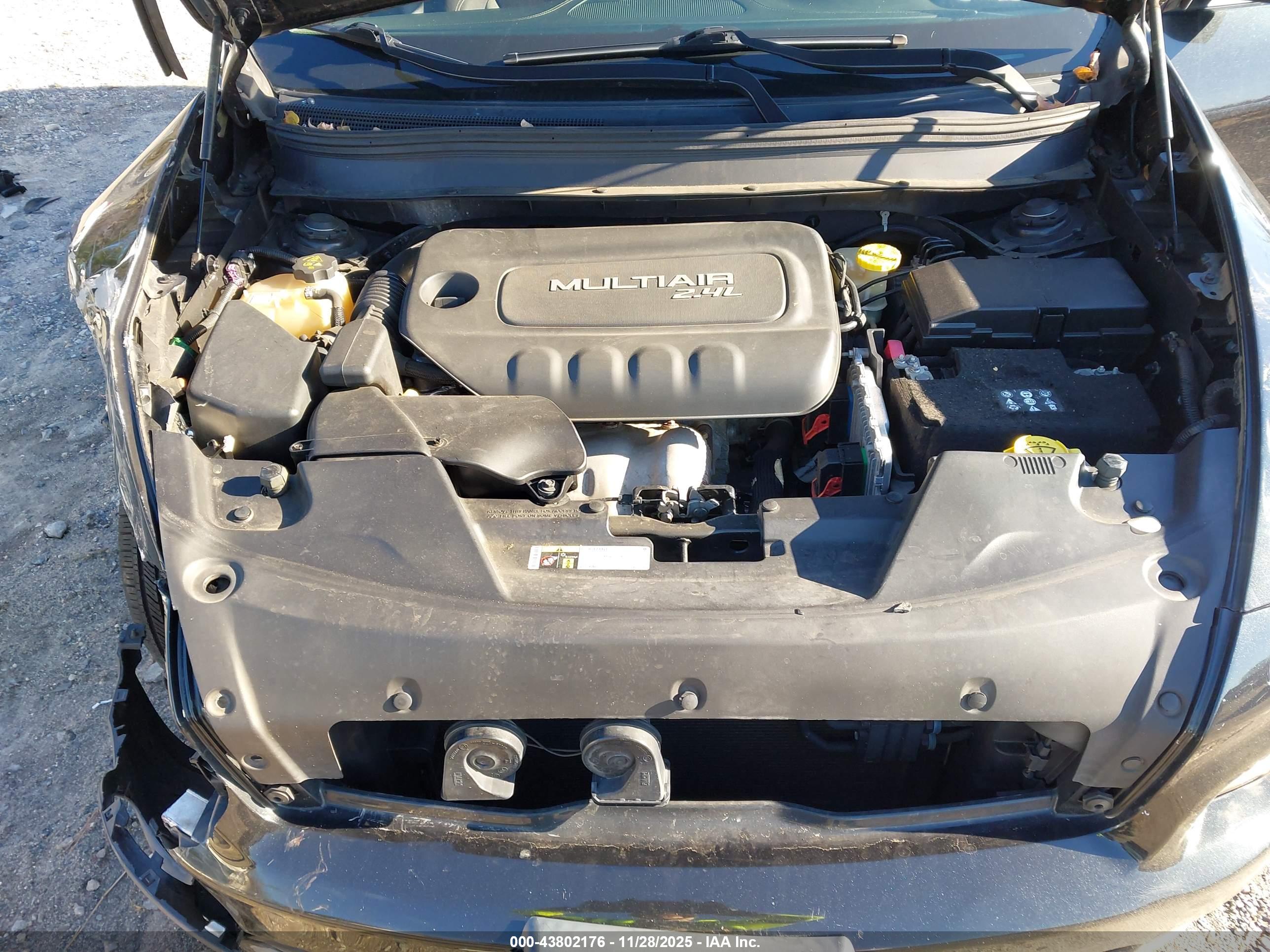 JEEP CHEROKEE image 10