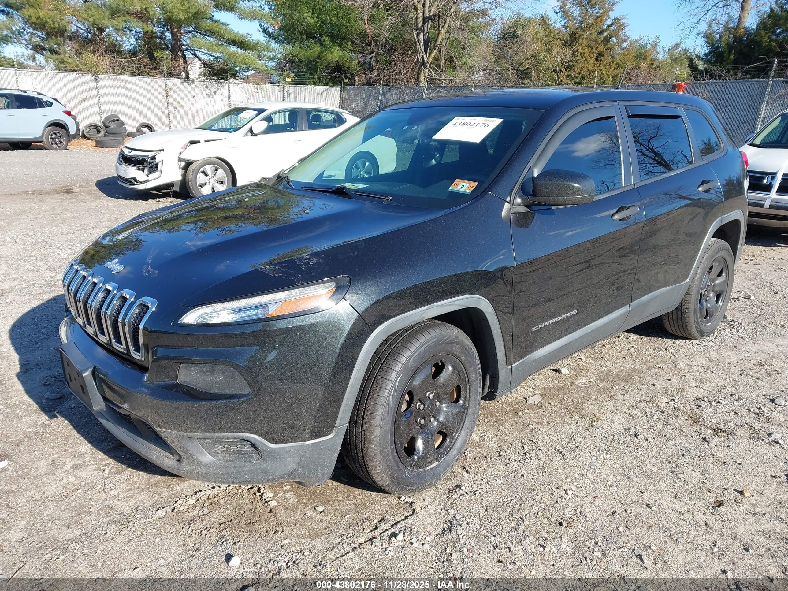 JEEP CHEROKEE image 2